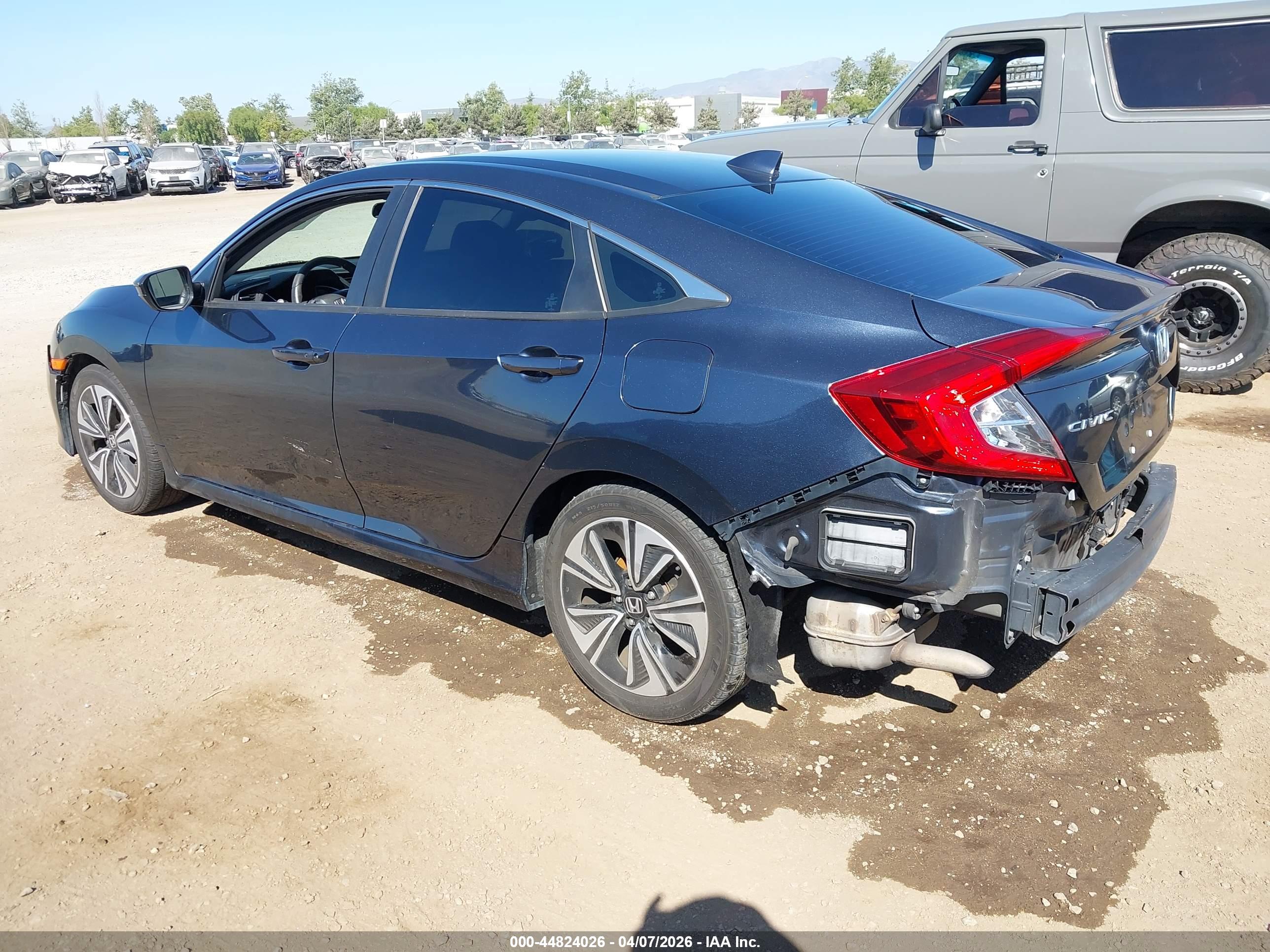 HONDA CIVIC image 3
