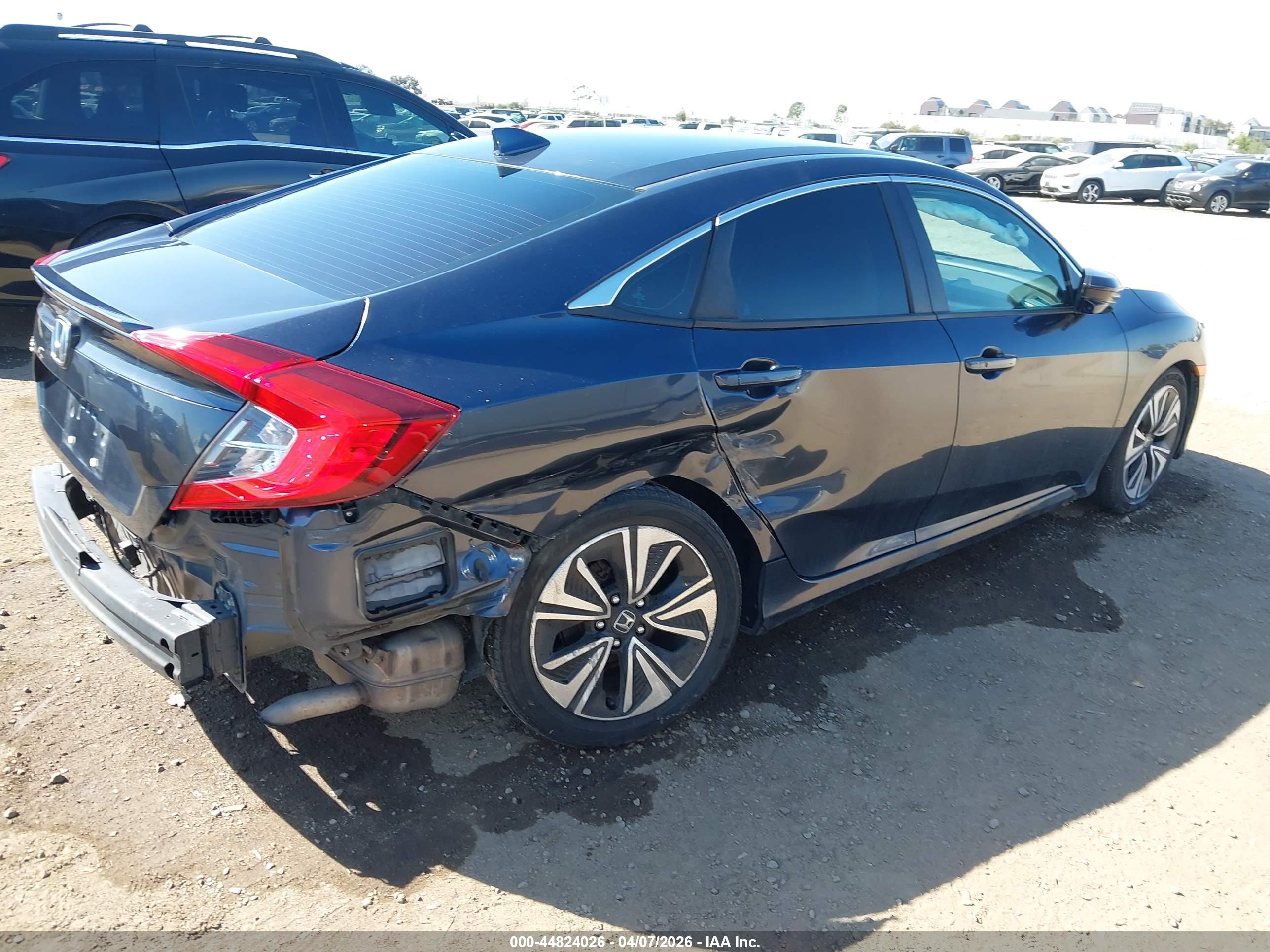 HONDA CIVIC image 4
