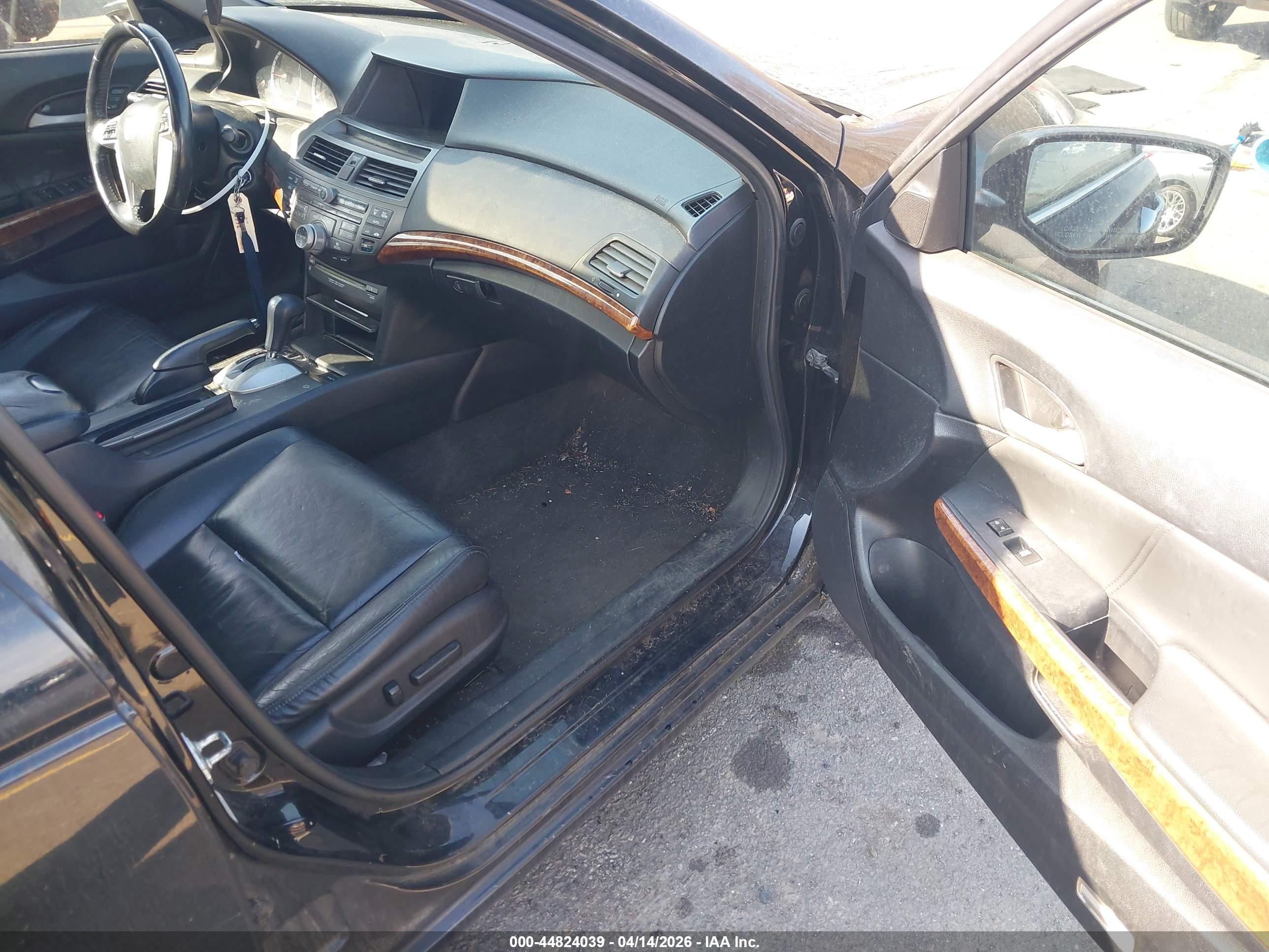 HONDA ACCORD image 5