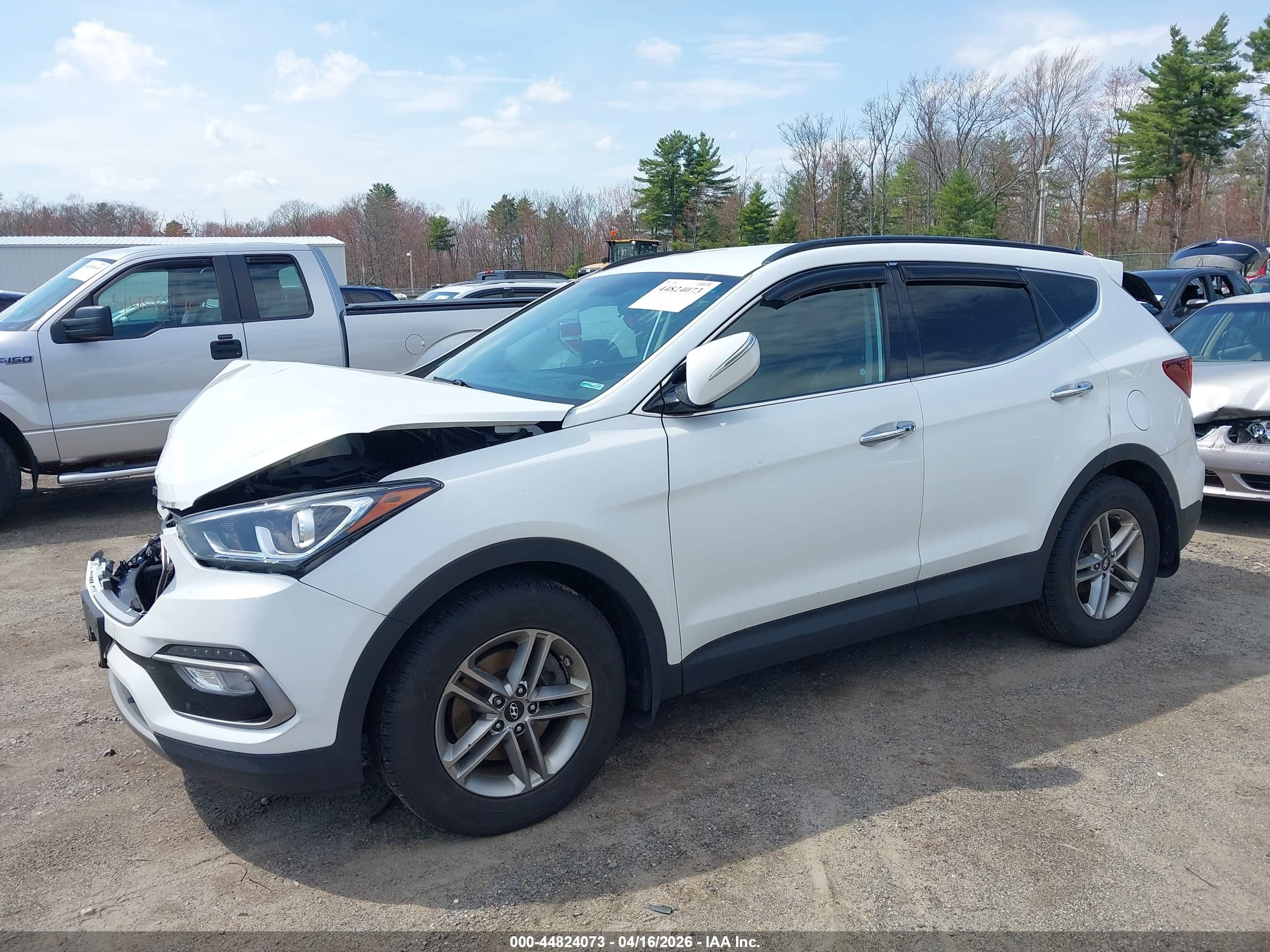 HYUNDAI SANTA image 2