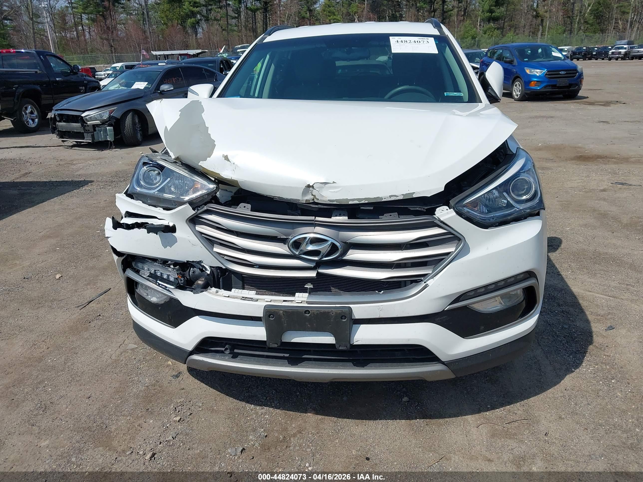 HYUNDAI SANTA image 6