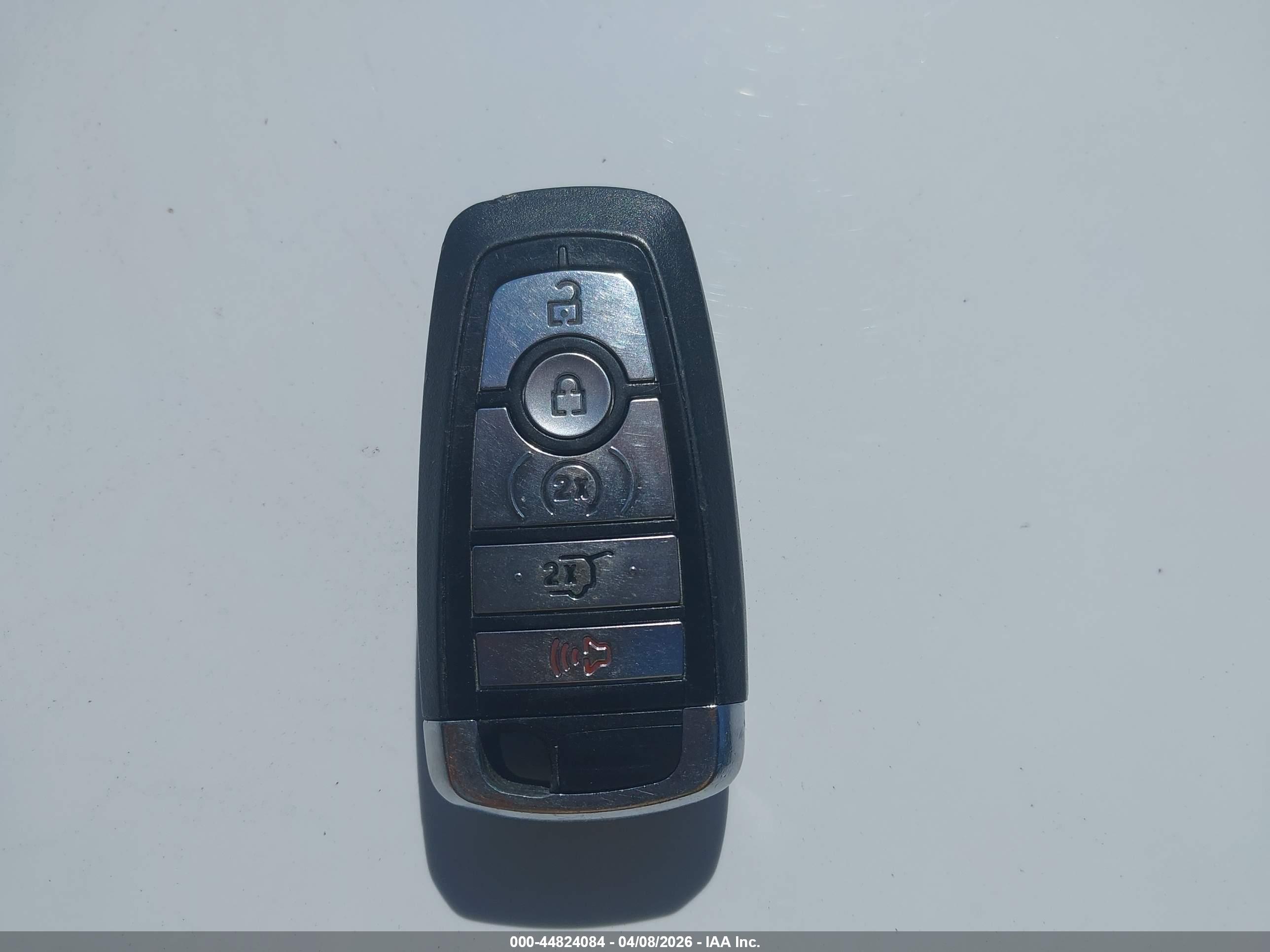 FORD EXPLORER image 11