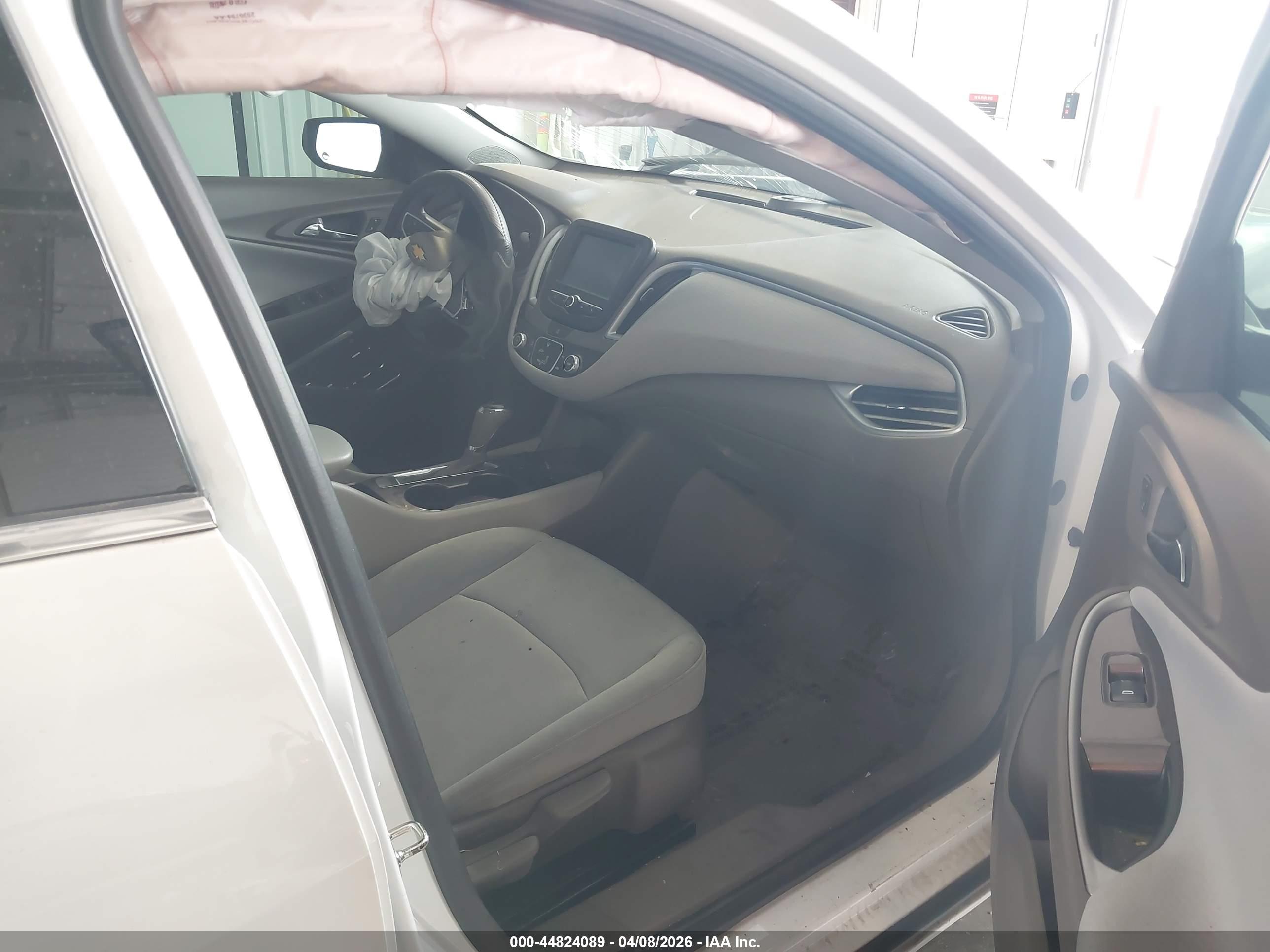 CHEVROLET MALIBU image 5