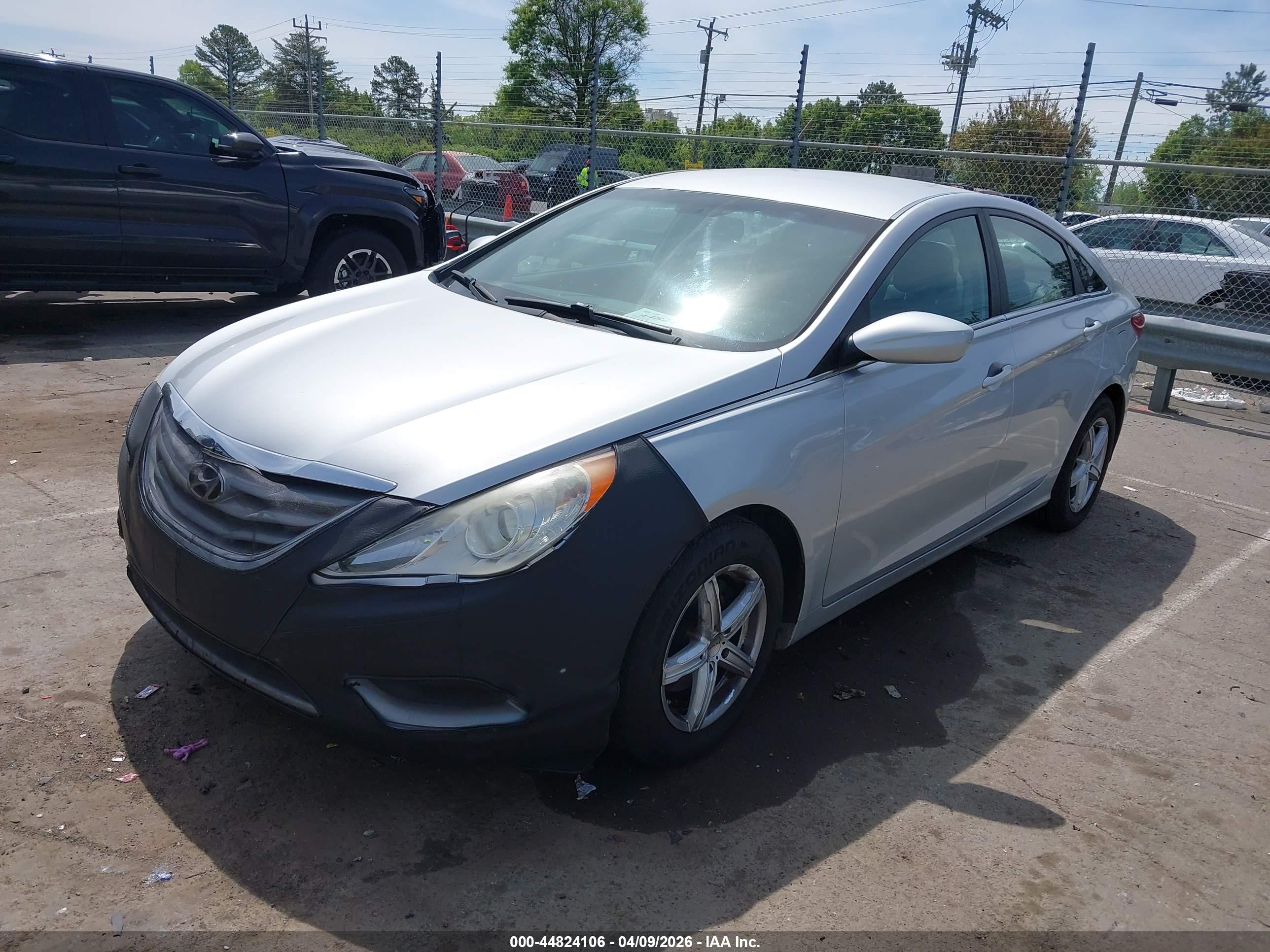 HYUNDAI SONATA image 2