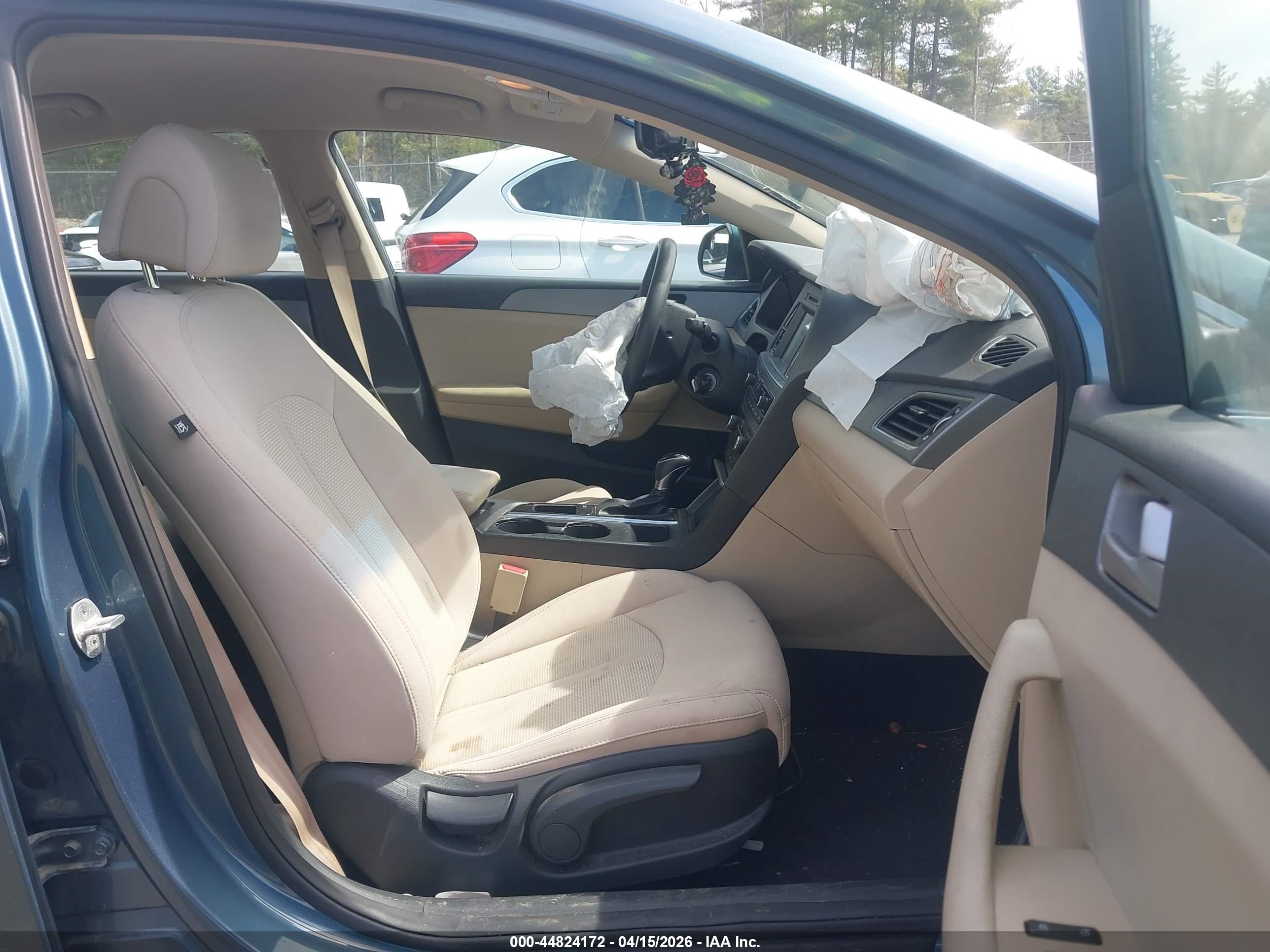 HYUNDAI SONATA image 5