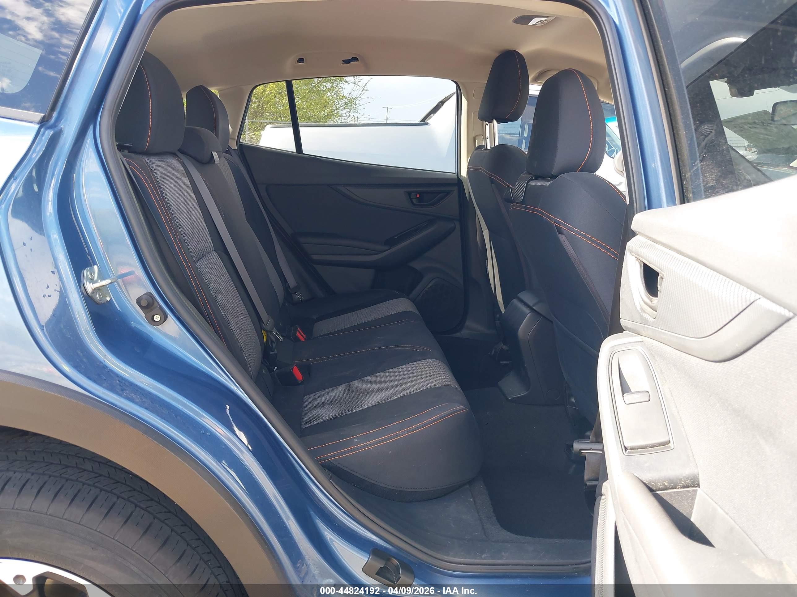 SUBARU CROSSTREK image 8