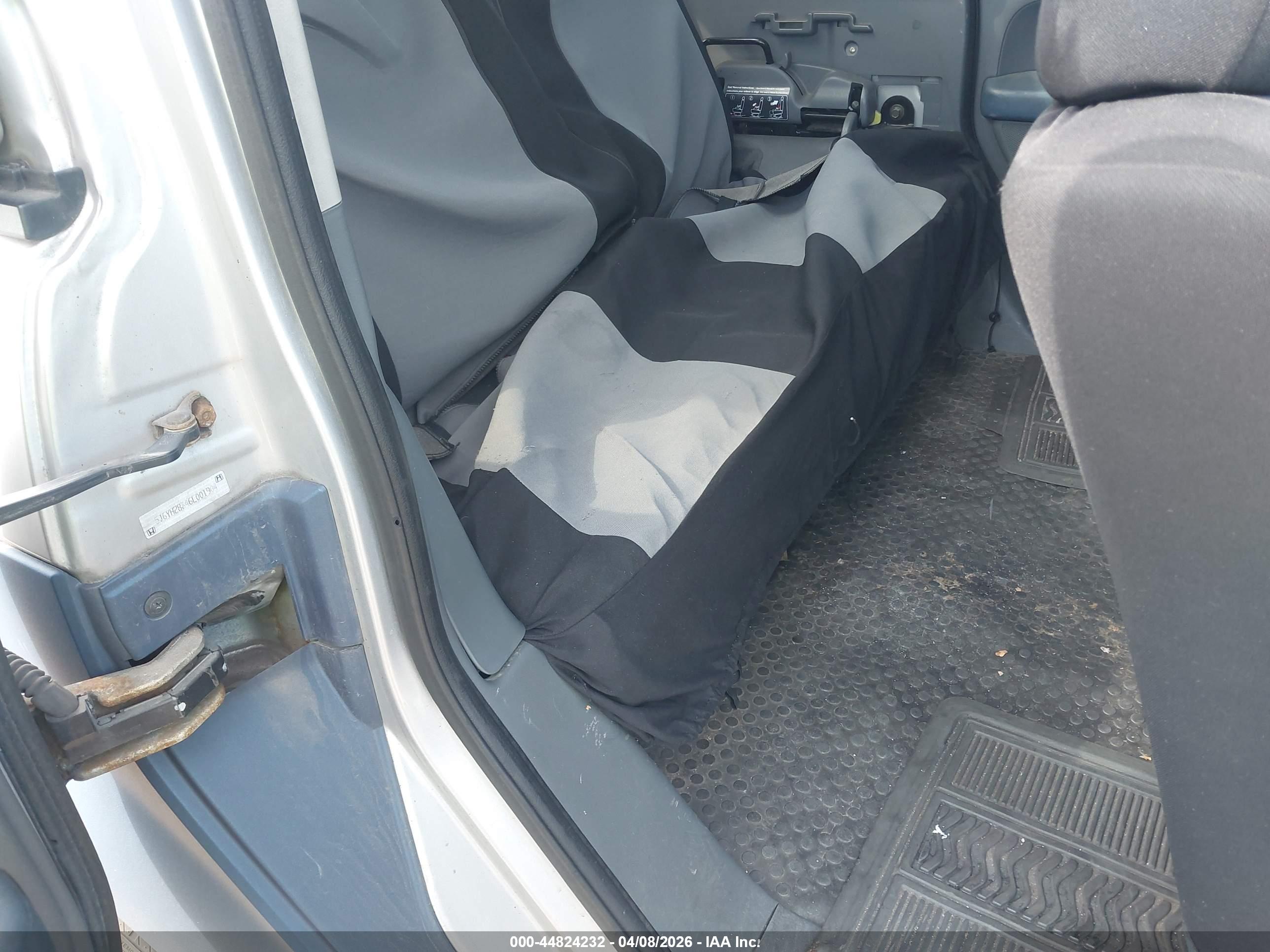 HONDA ELEMENT image 8