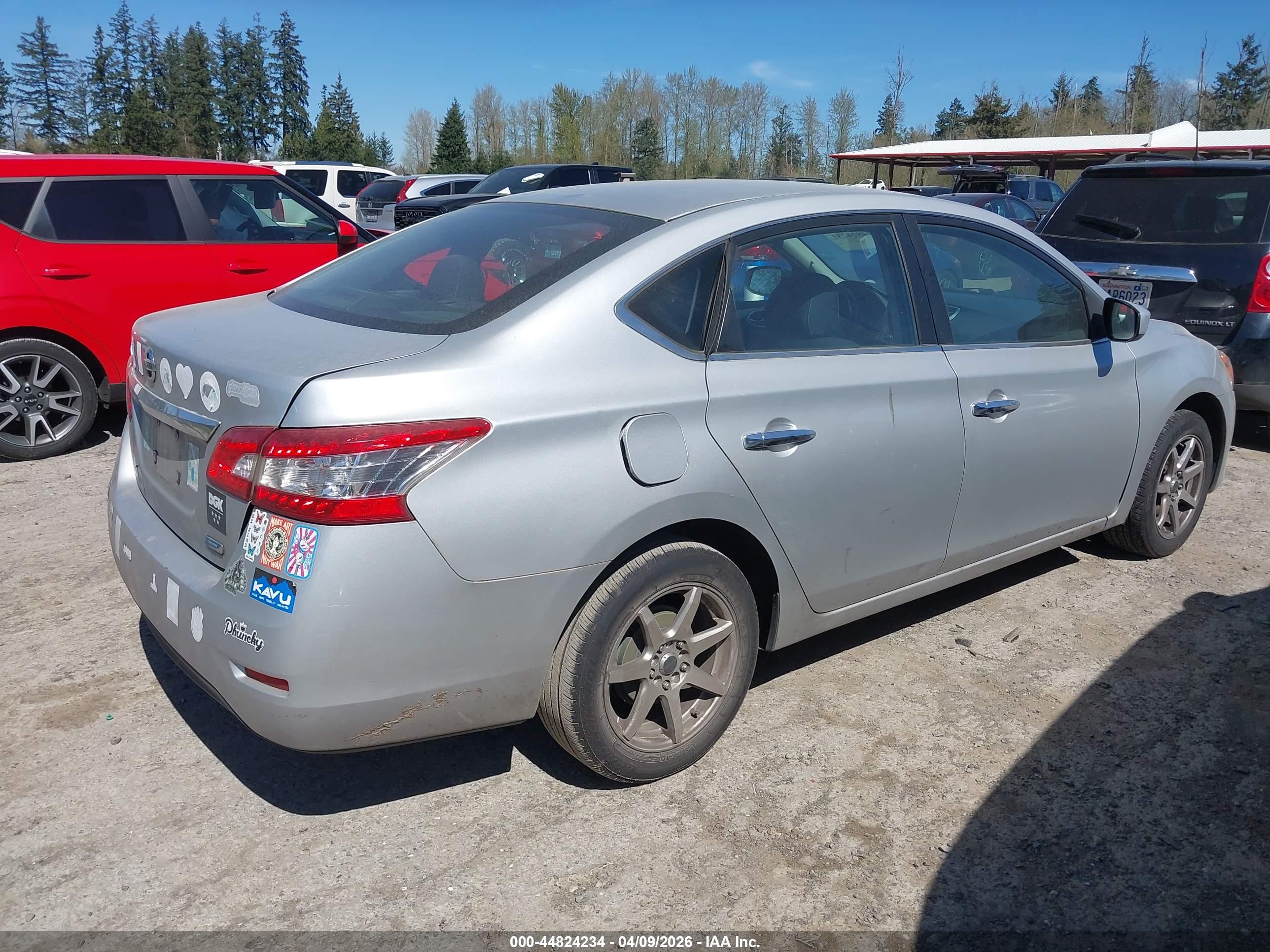 NISSAN SENTRA image 4