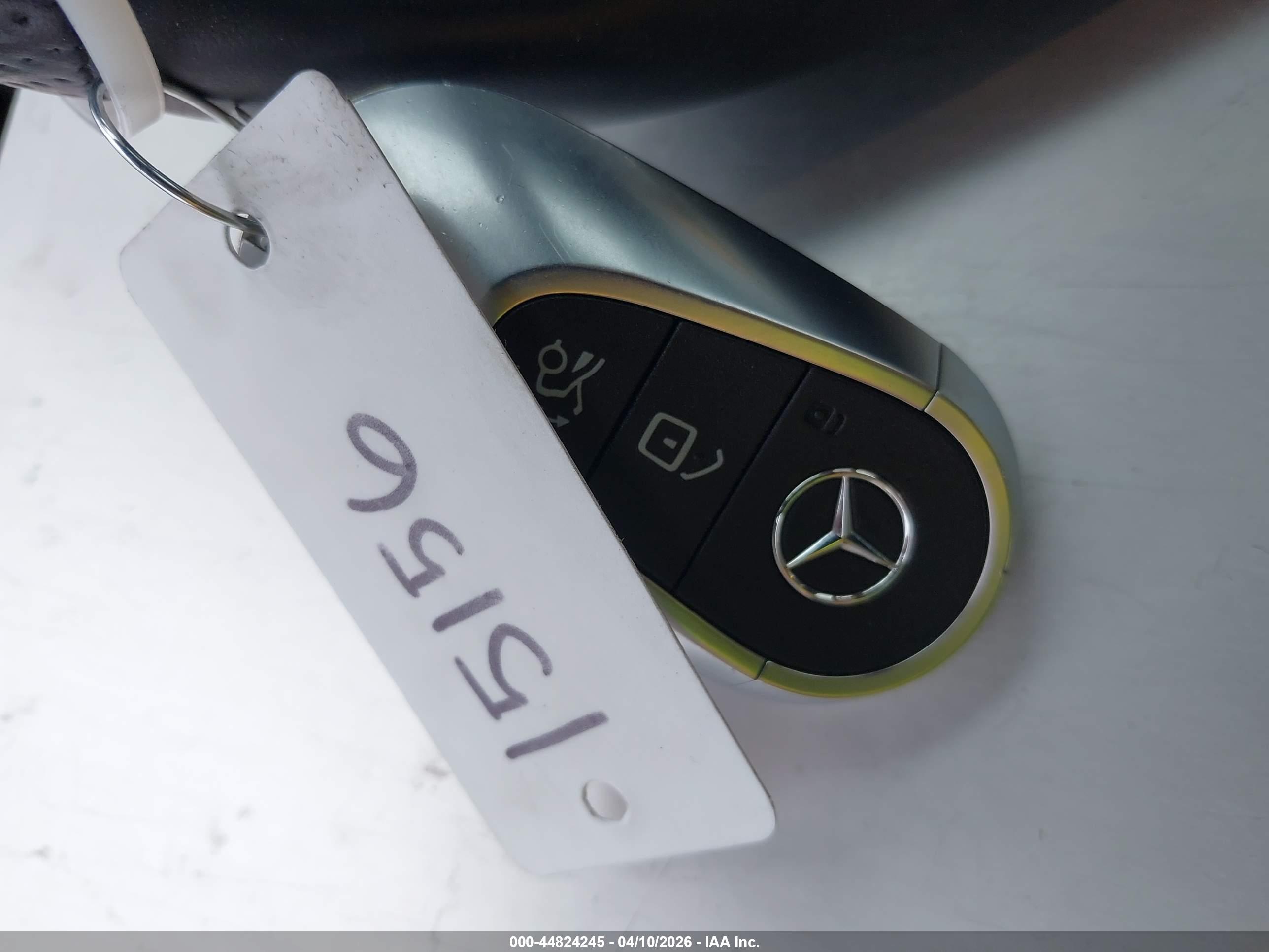 MERCEDES-BENZ C image 11