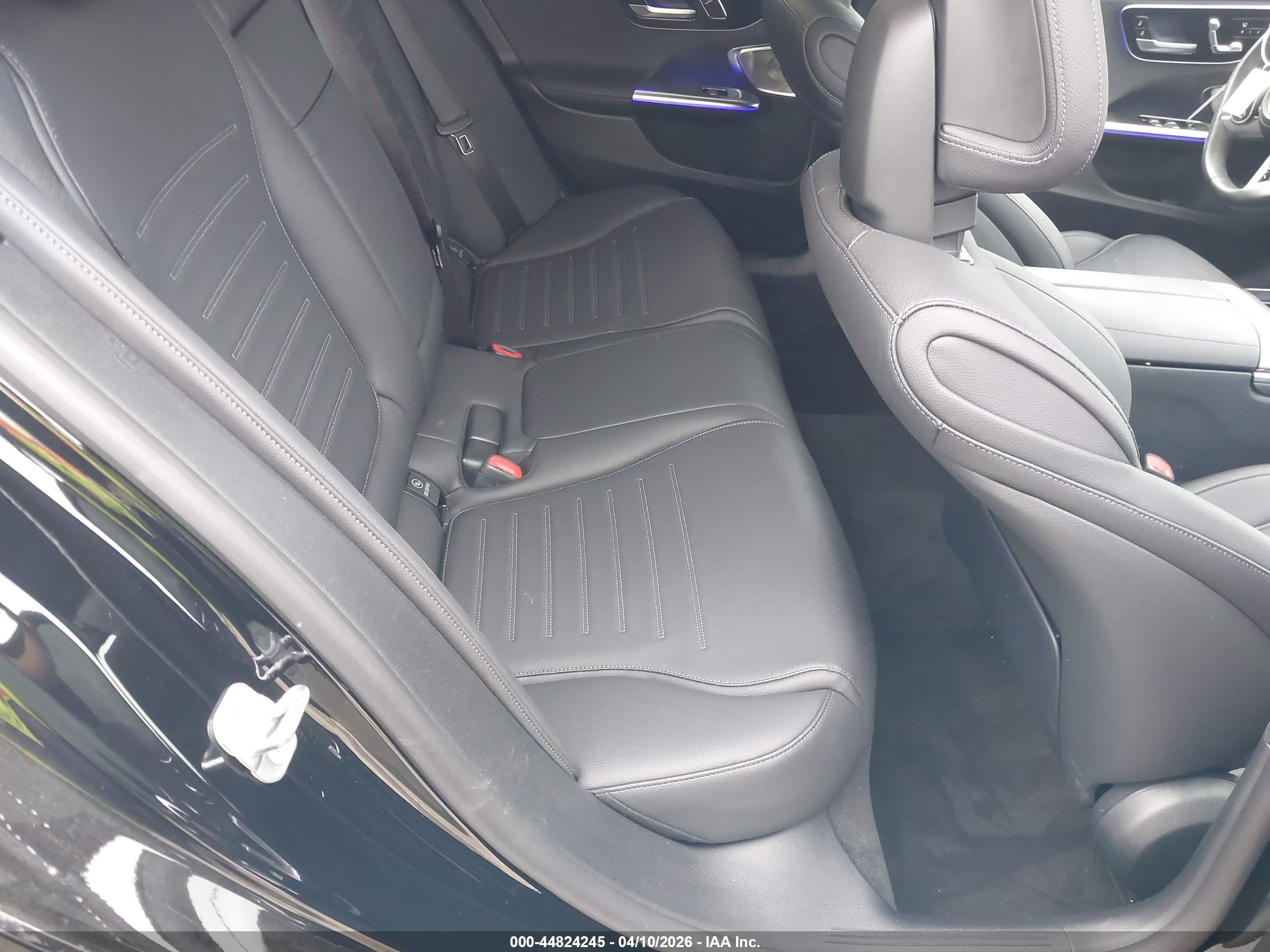 MERCEDES-BENZ C image 8