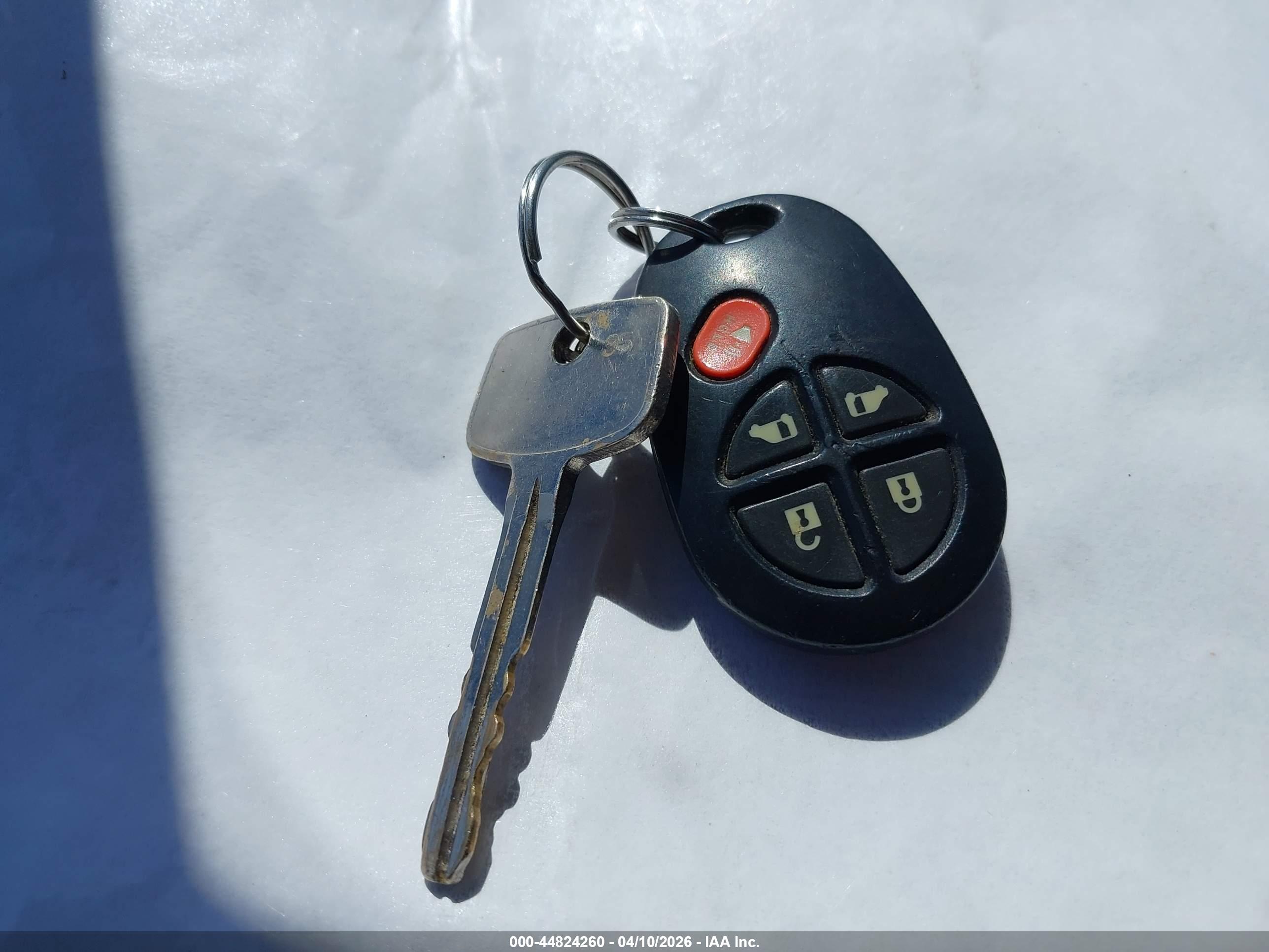 TOYOTA RAV4 image 11