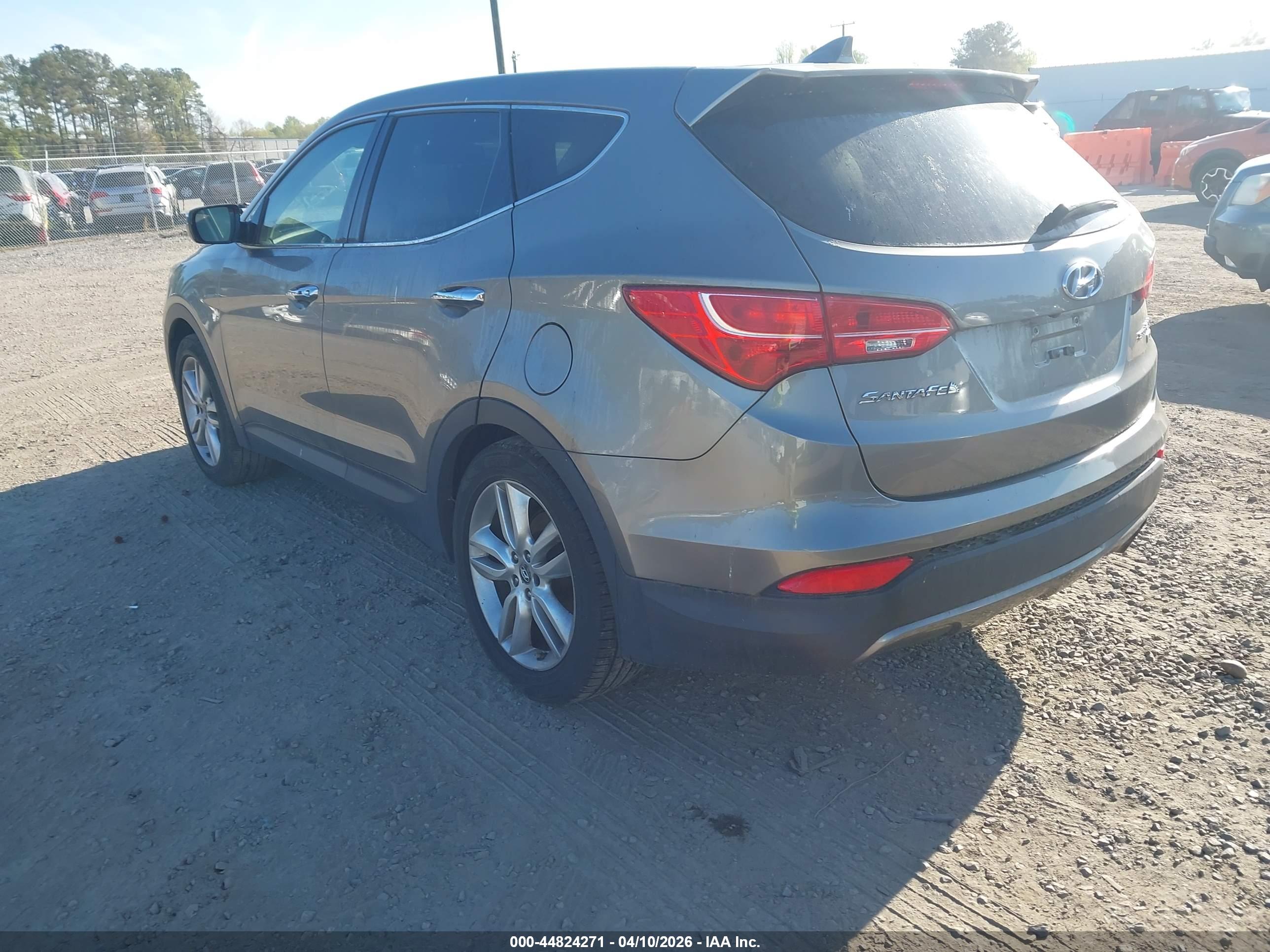 HYUNDAI SANTA image 3