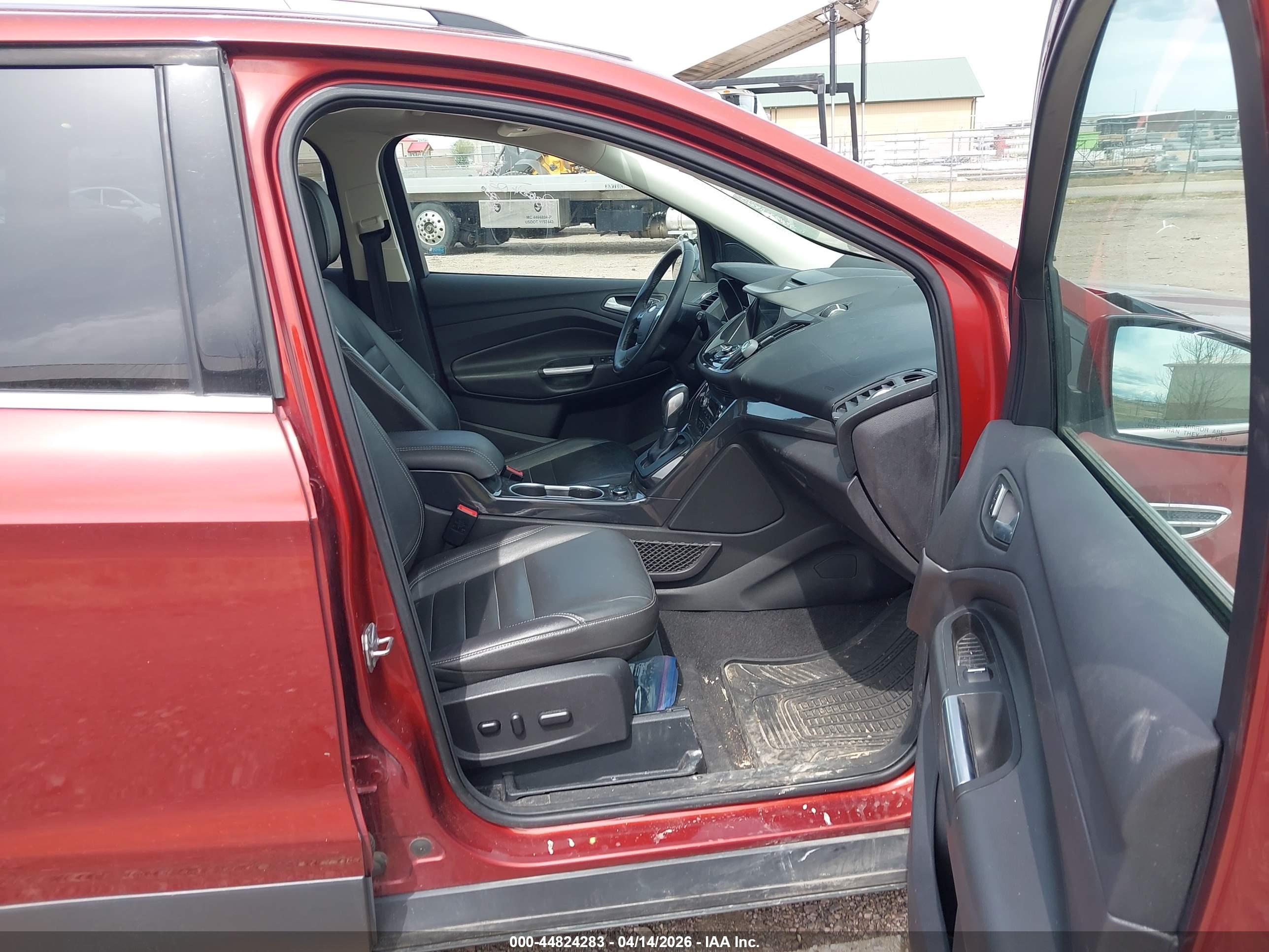 FORD ESCAPE image 5
