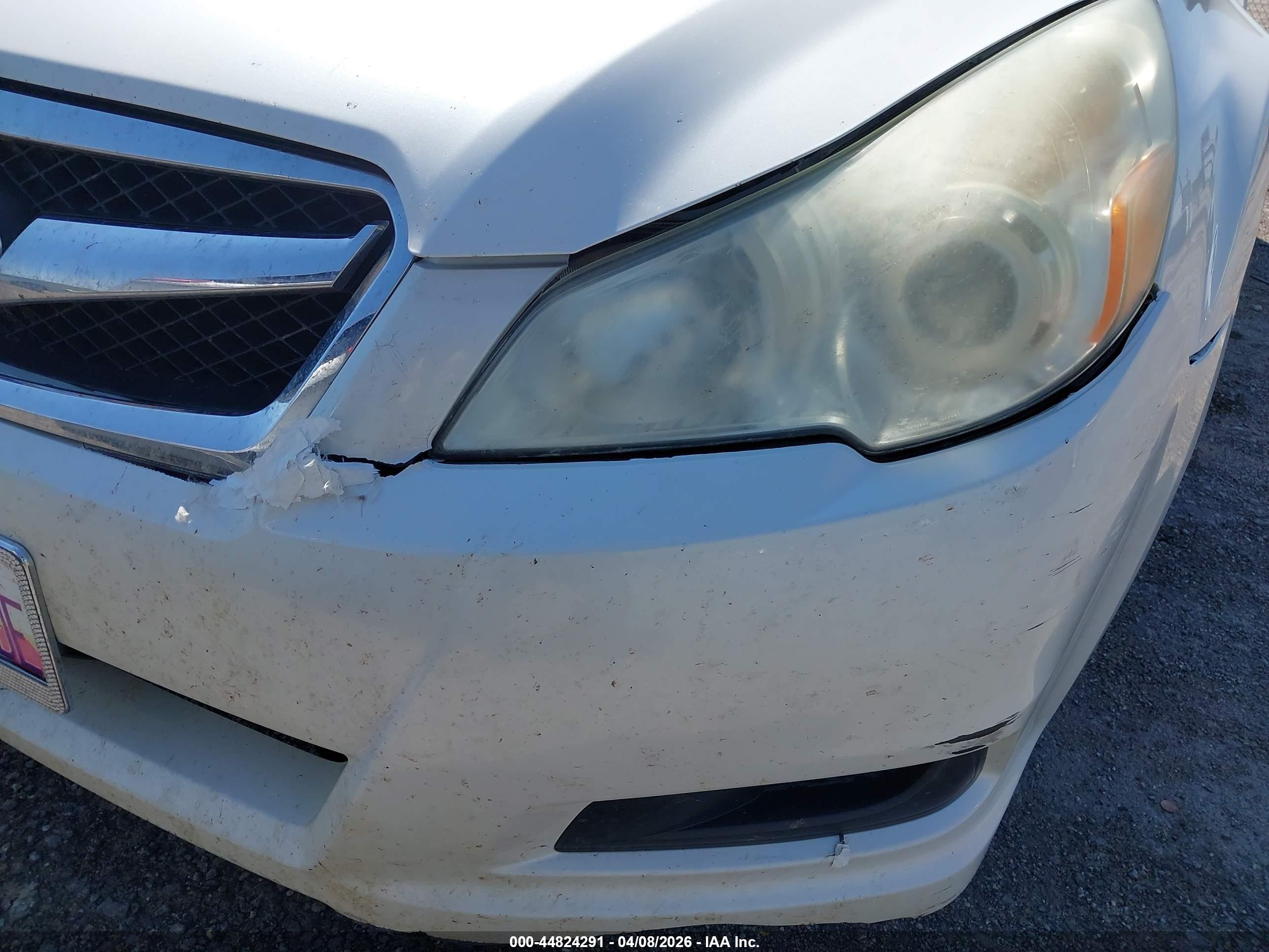 SUBARU LEGACY image 6