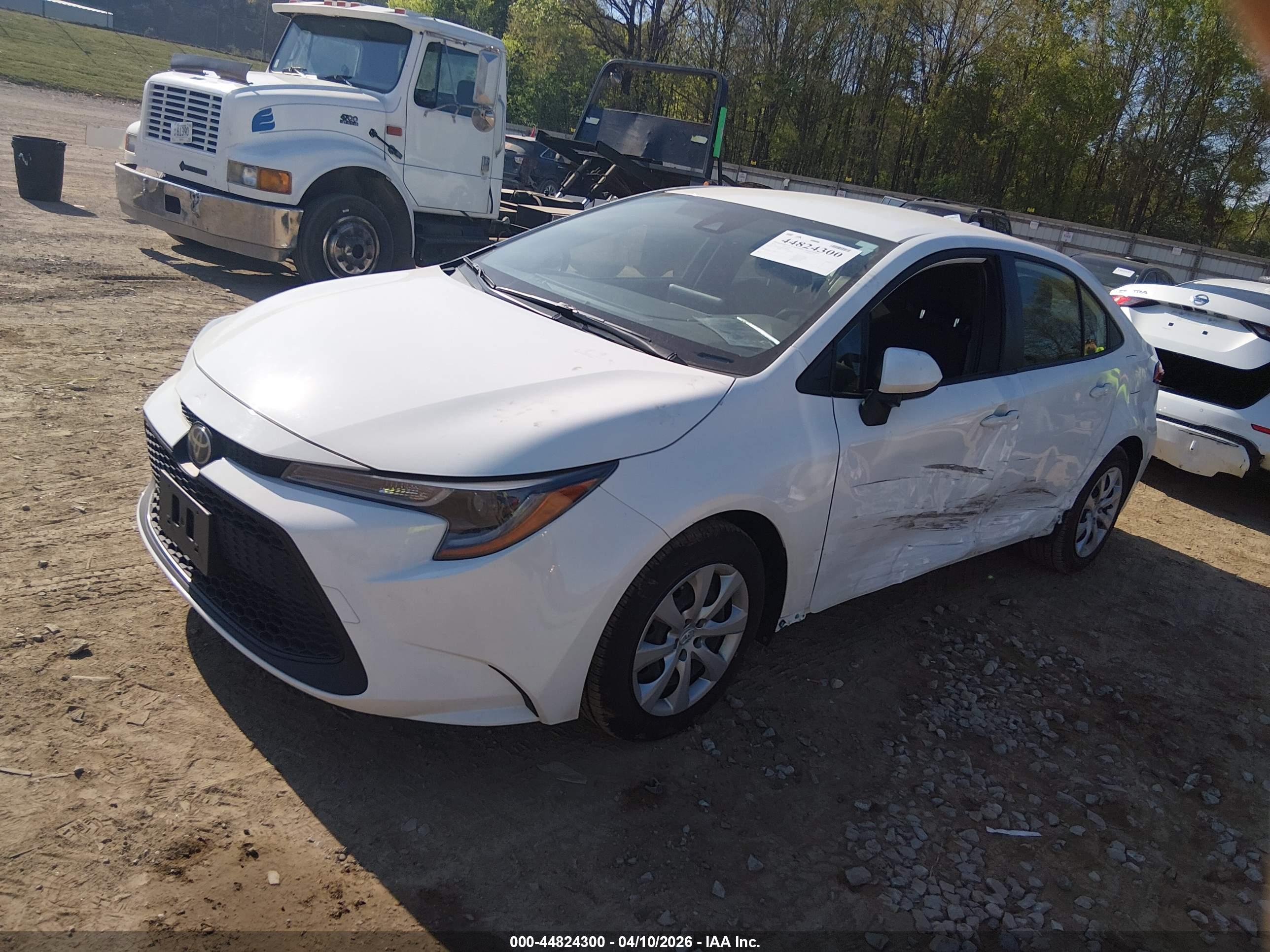 TOYOTA COROLLA image 2