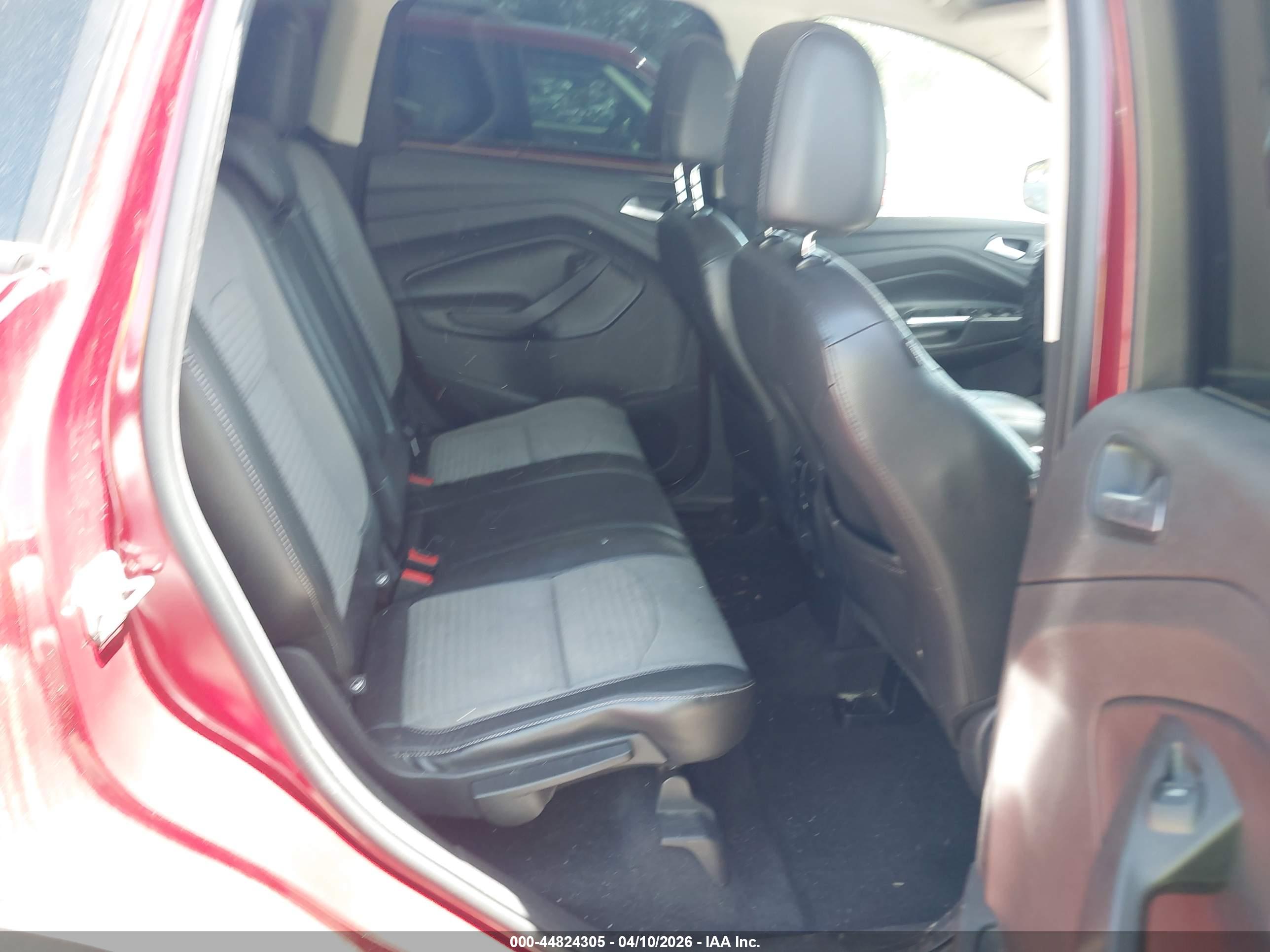 FORD ESCAPE image 8