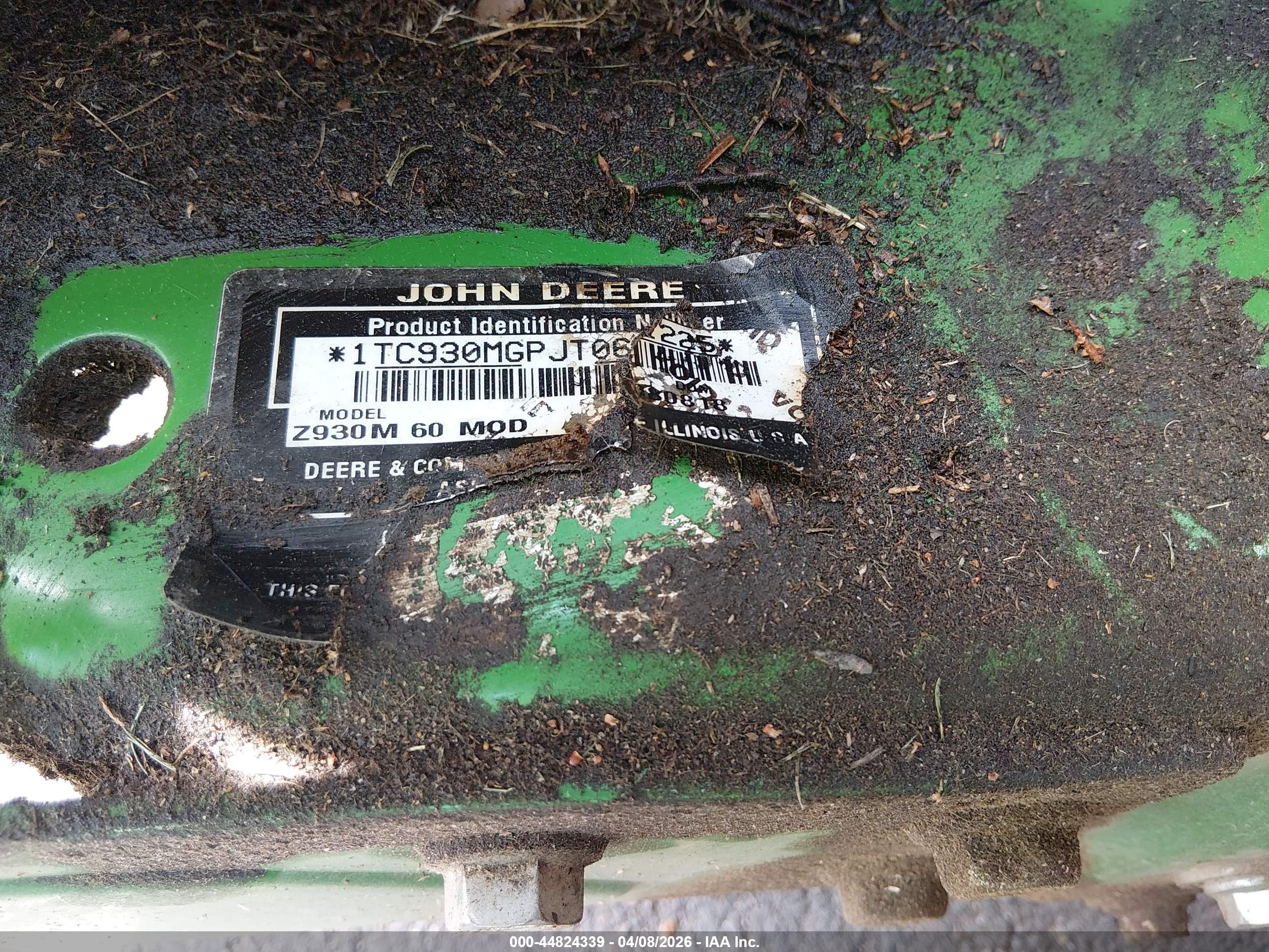 JOHN DEERE image 9