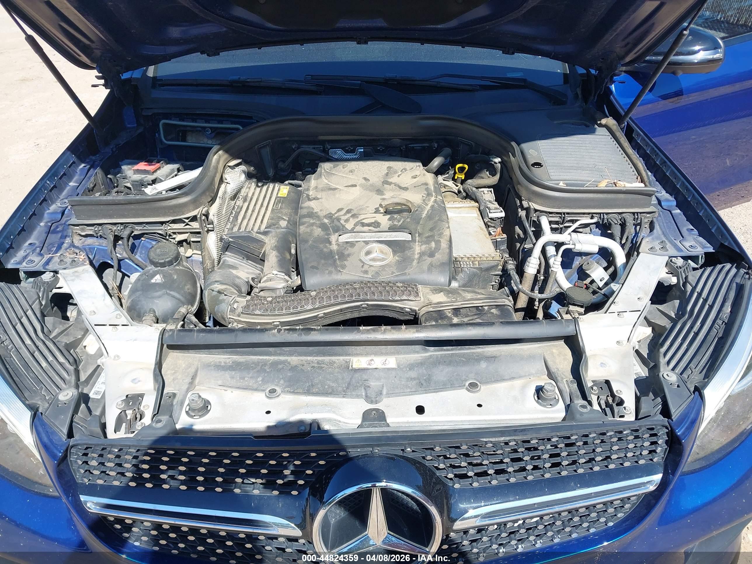 MERCEDES-BENZ GLC image 10