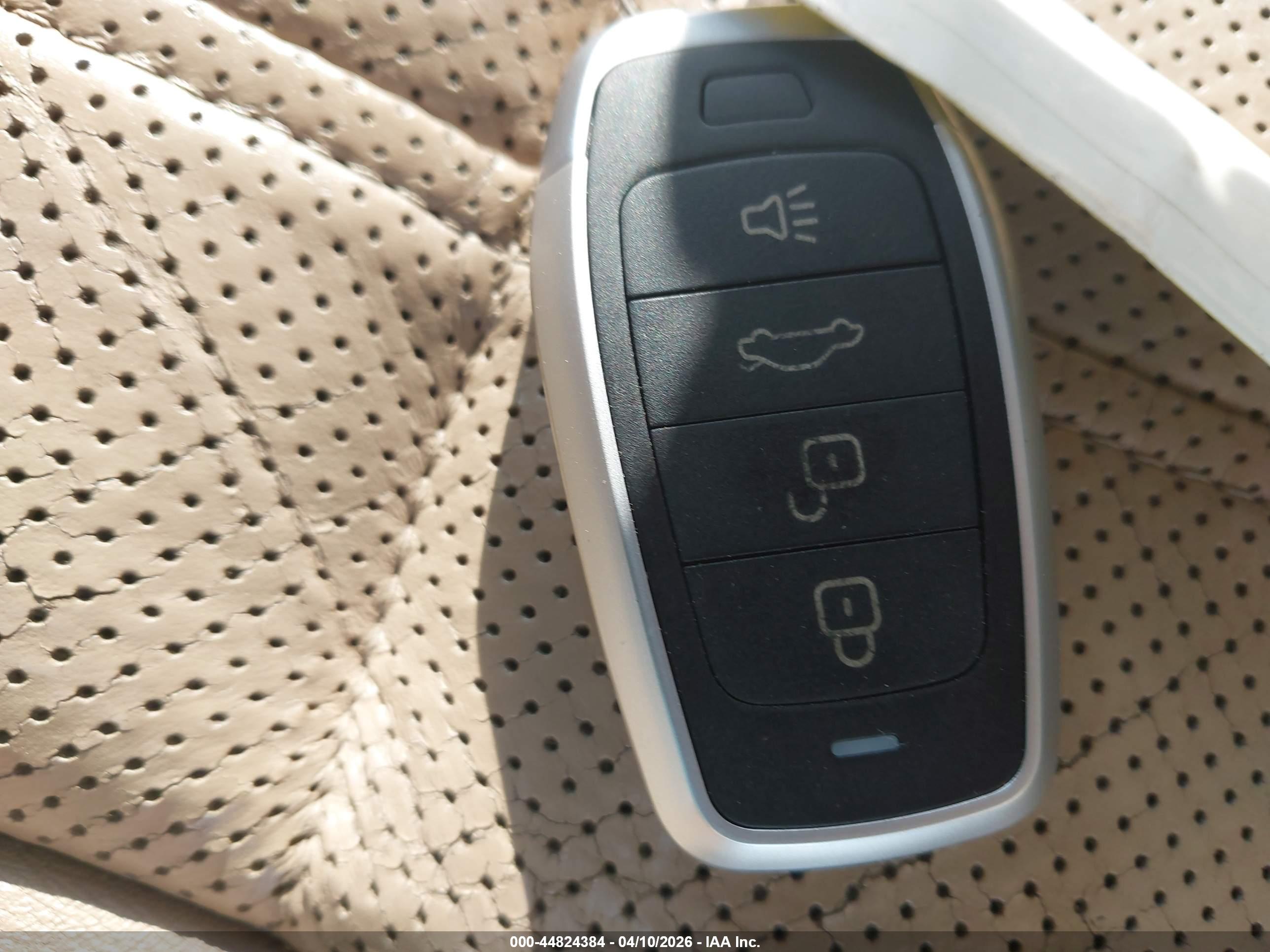 LAND ROVER image 11