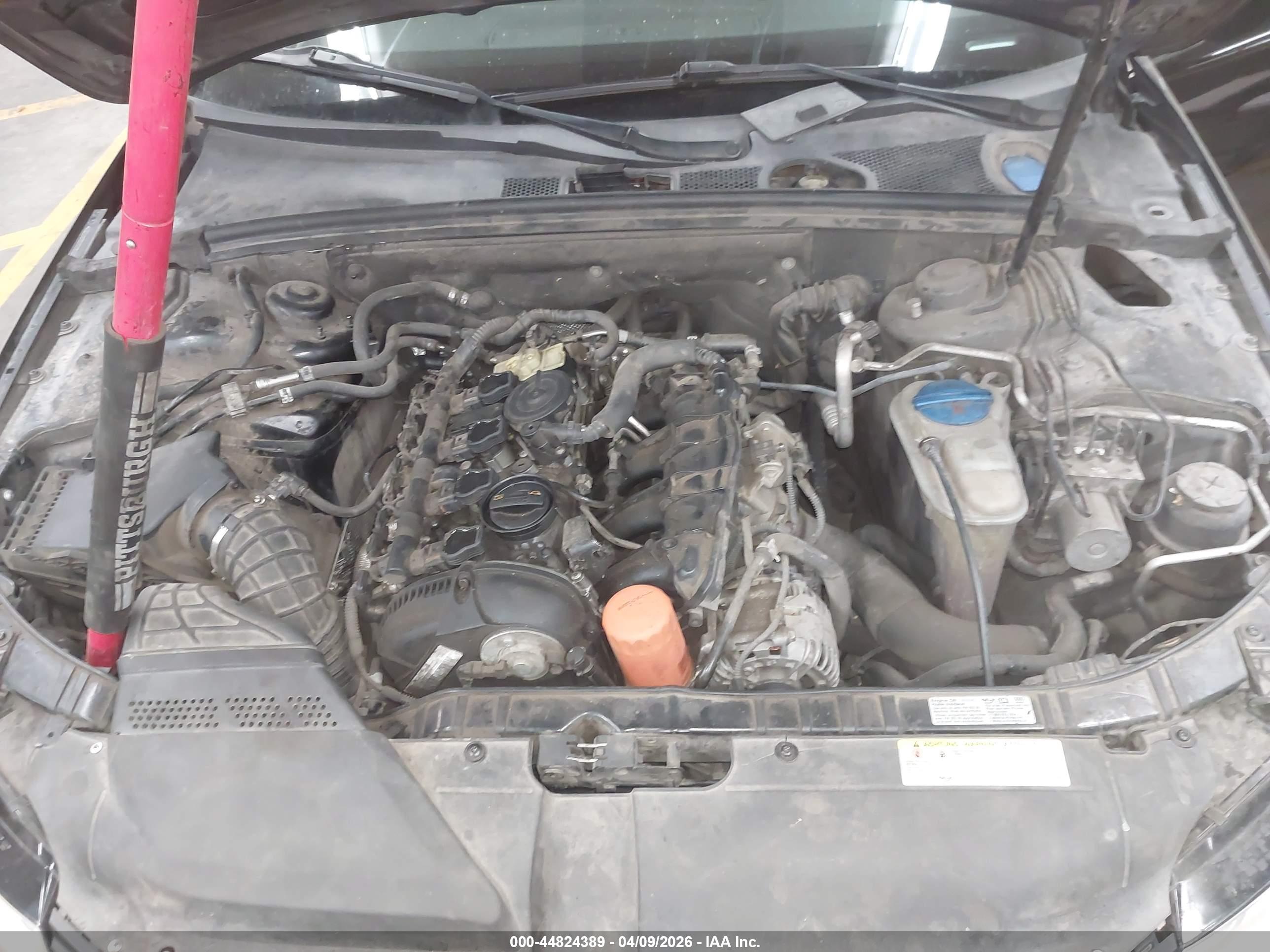 AUDI A4 image 10