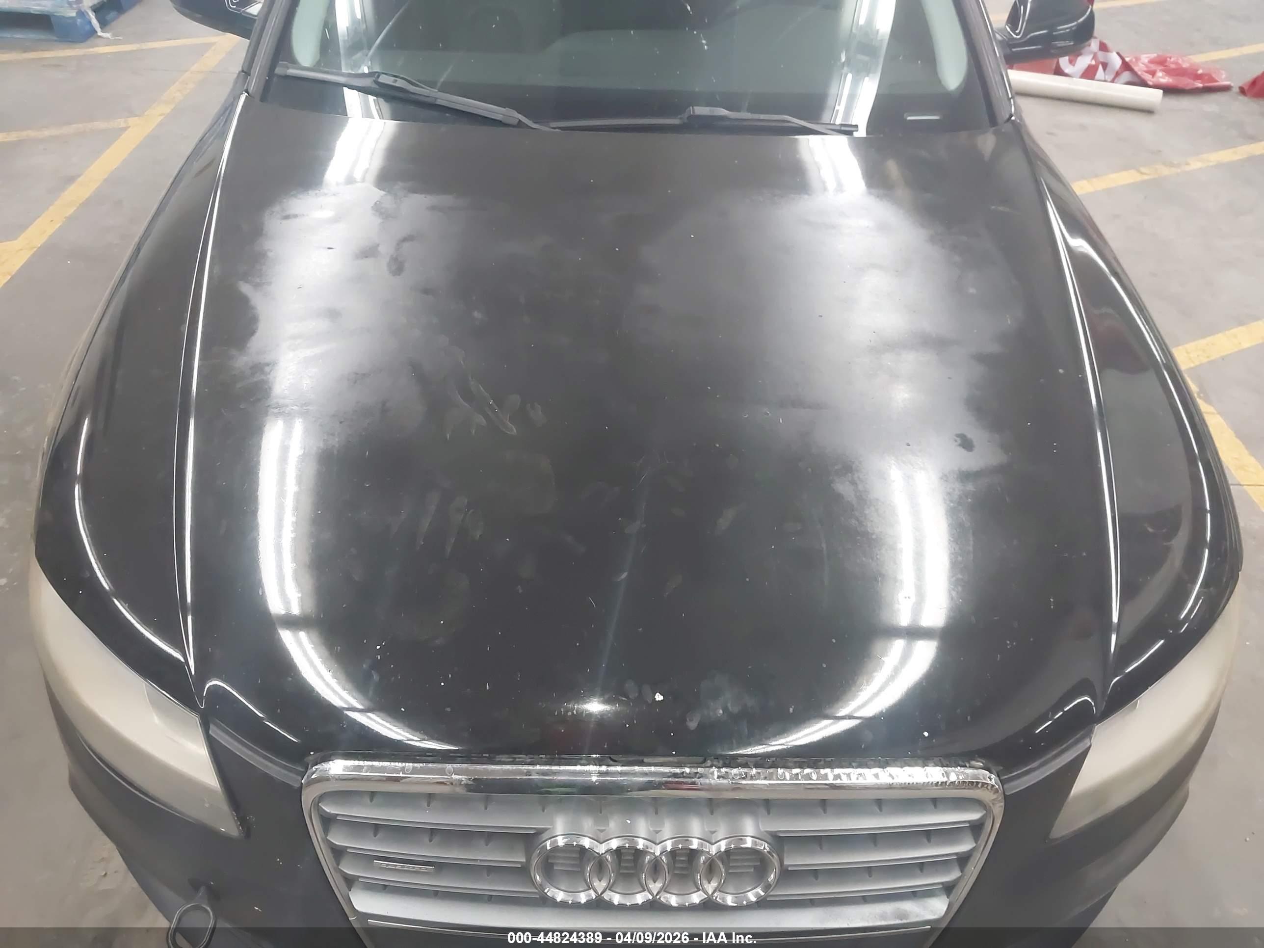 AUDI A4 image 6