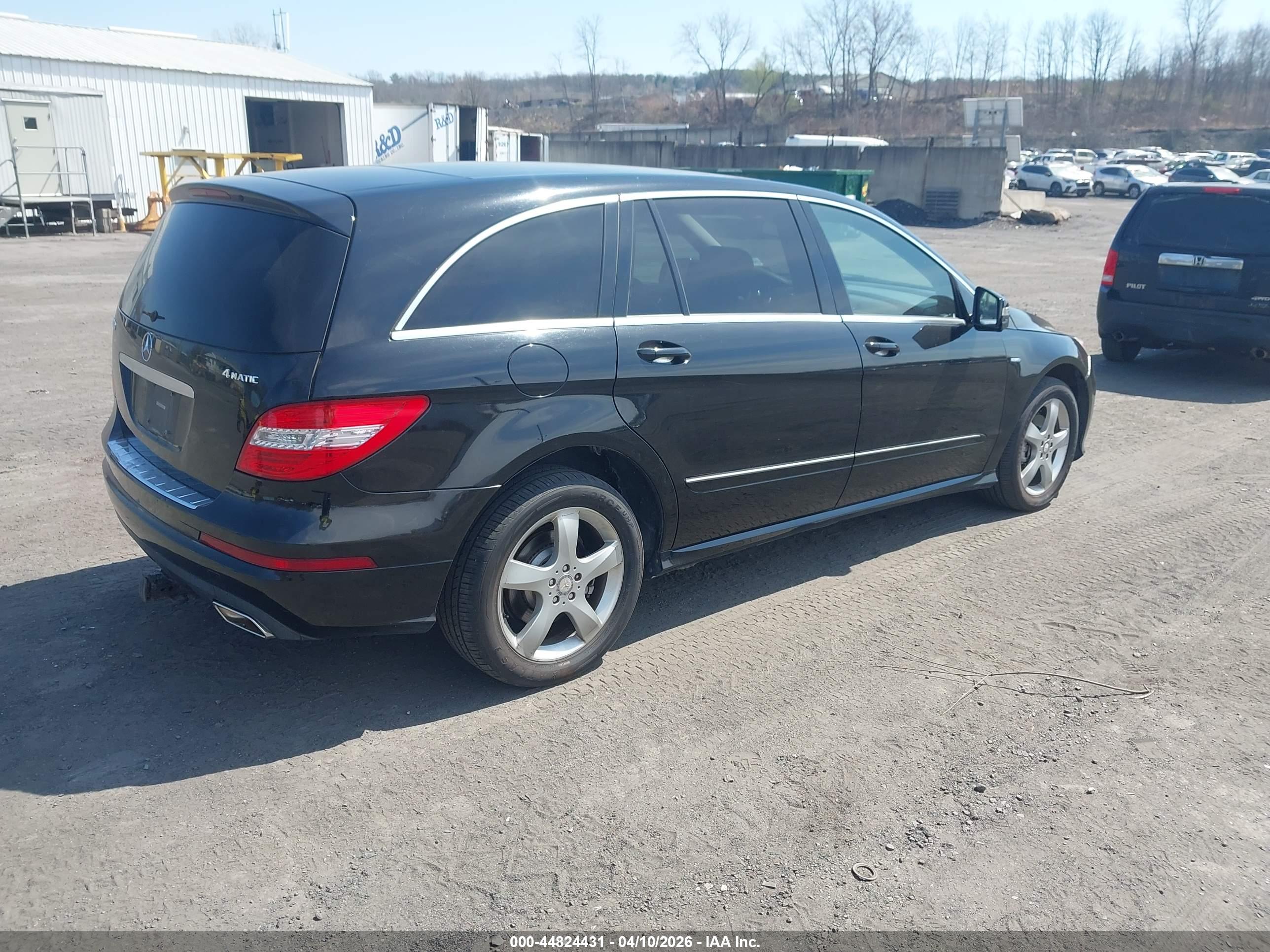 MERCEDES-BENZ R image 4
