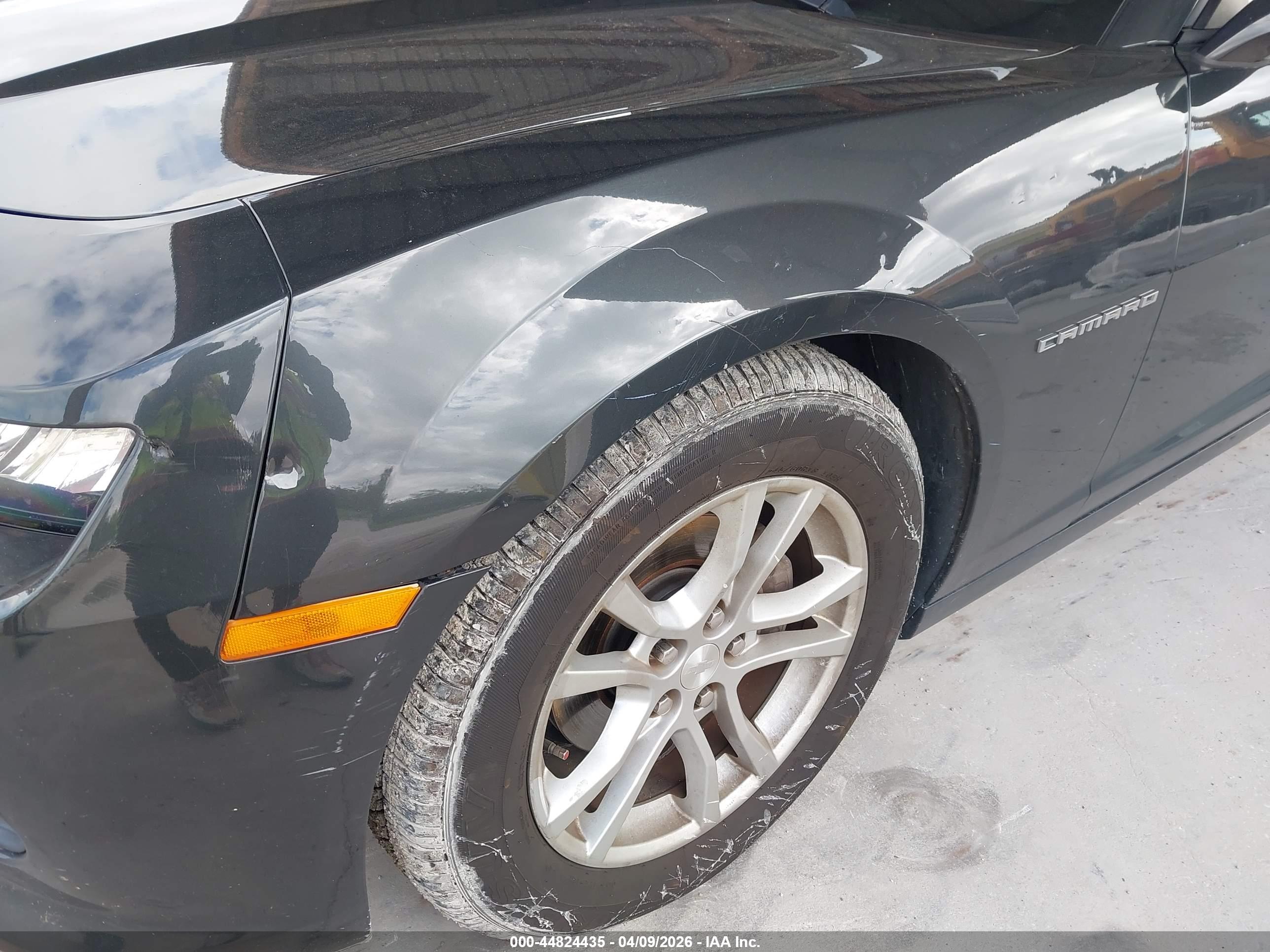 CHEVROLET CAMARO image 6