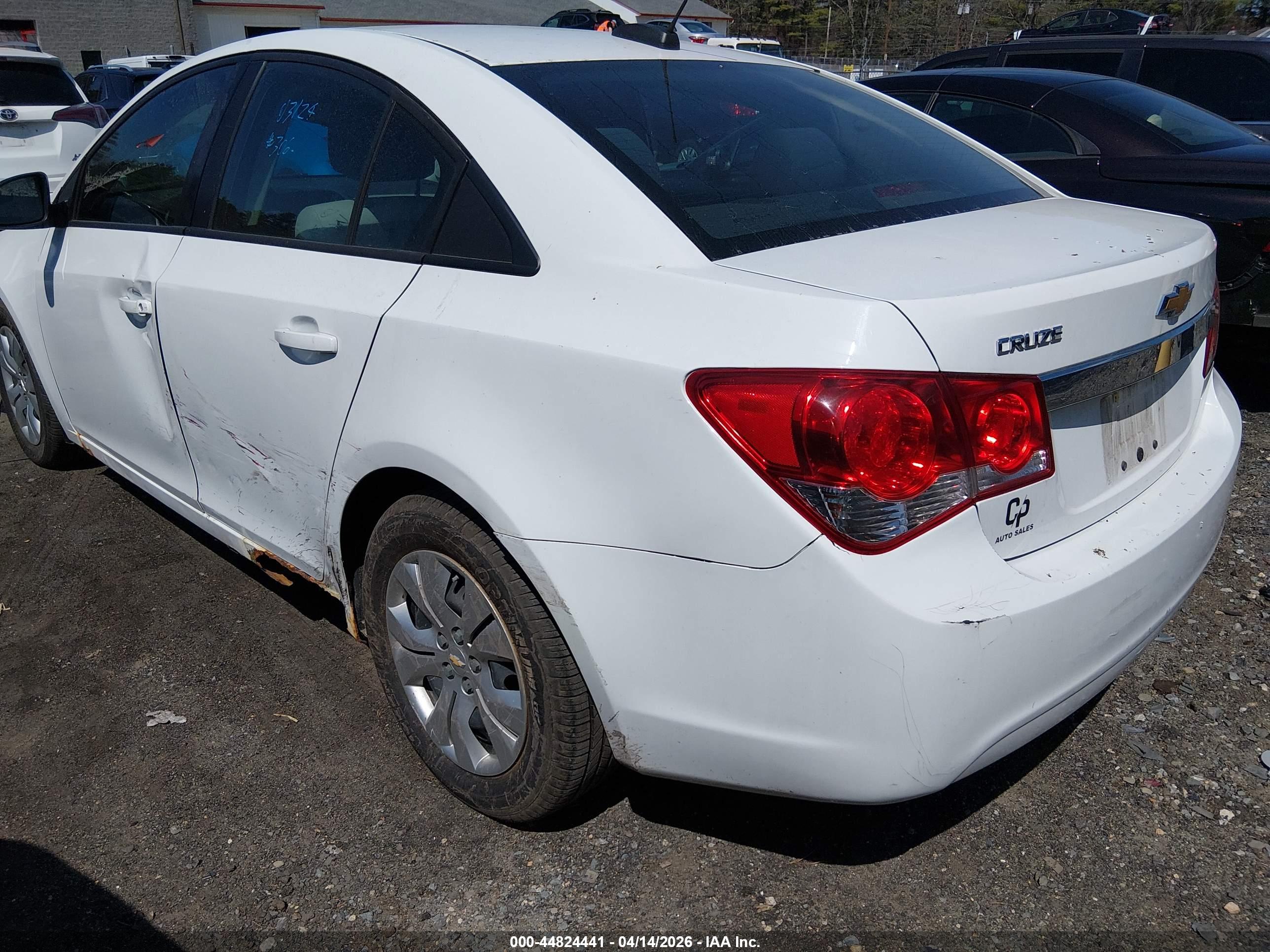 CHEVROLET CRUZE image 3
