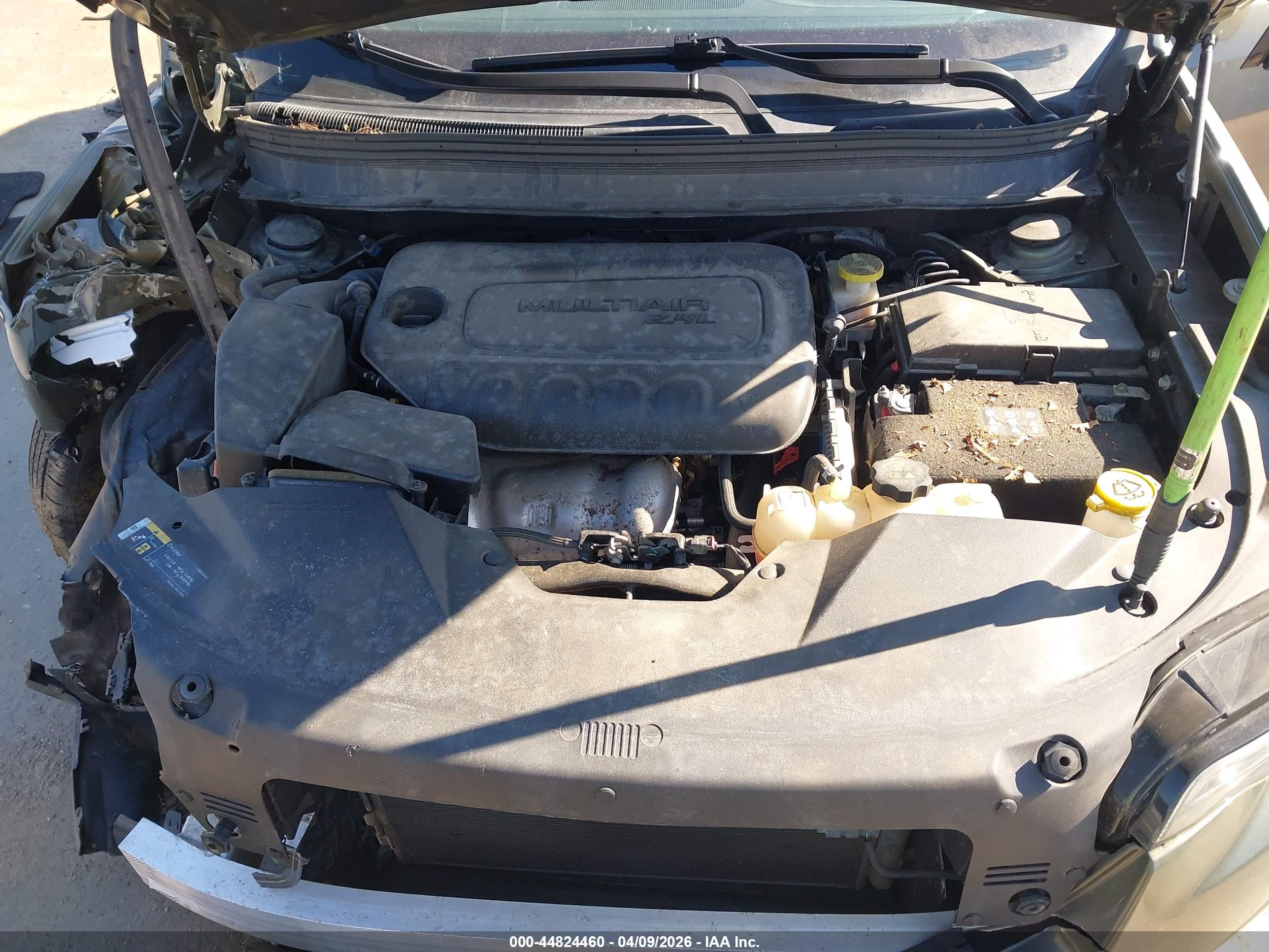 JEEP CHEROKEE image 10