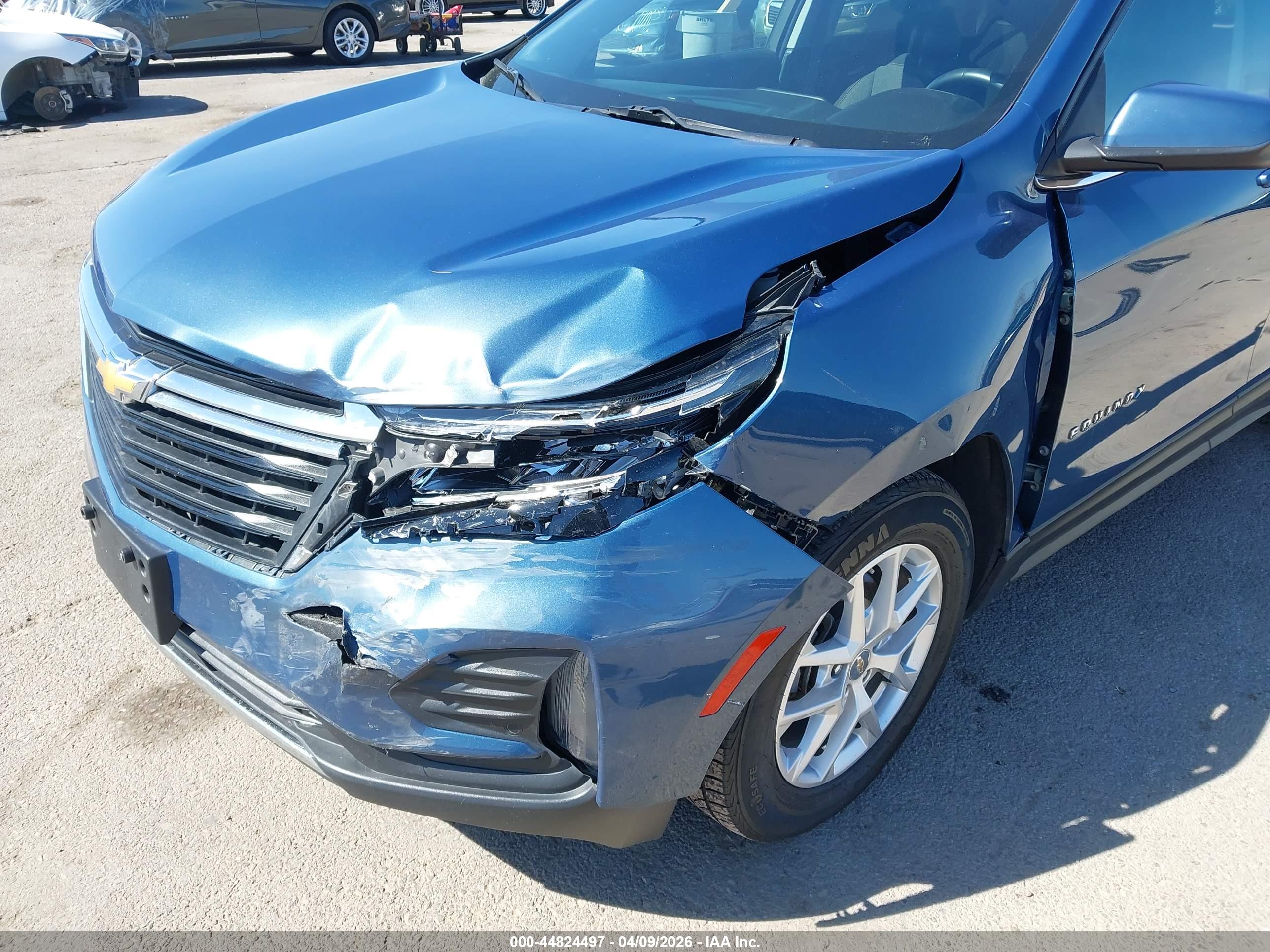 CHEVROLET EQUINOX image 6