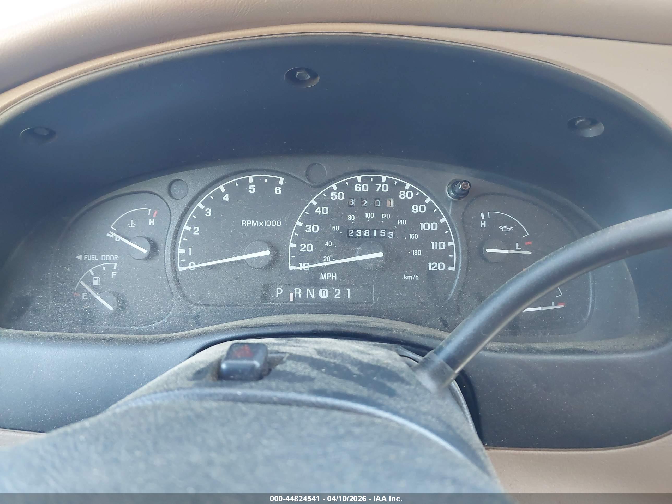 FORD RANGER image 7