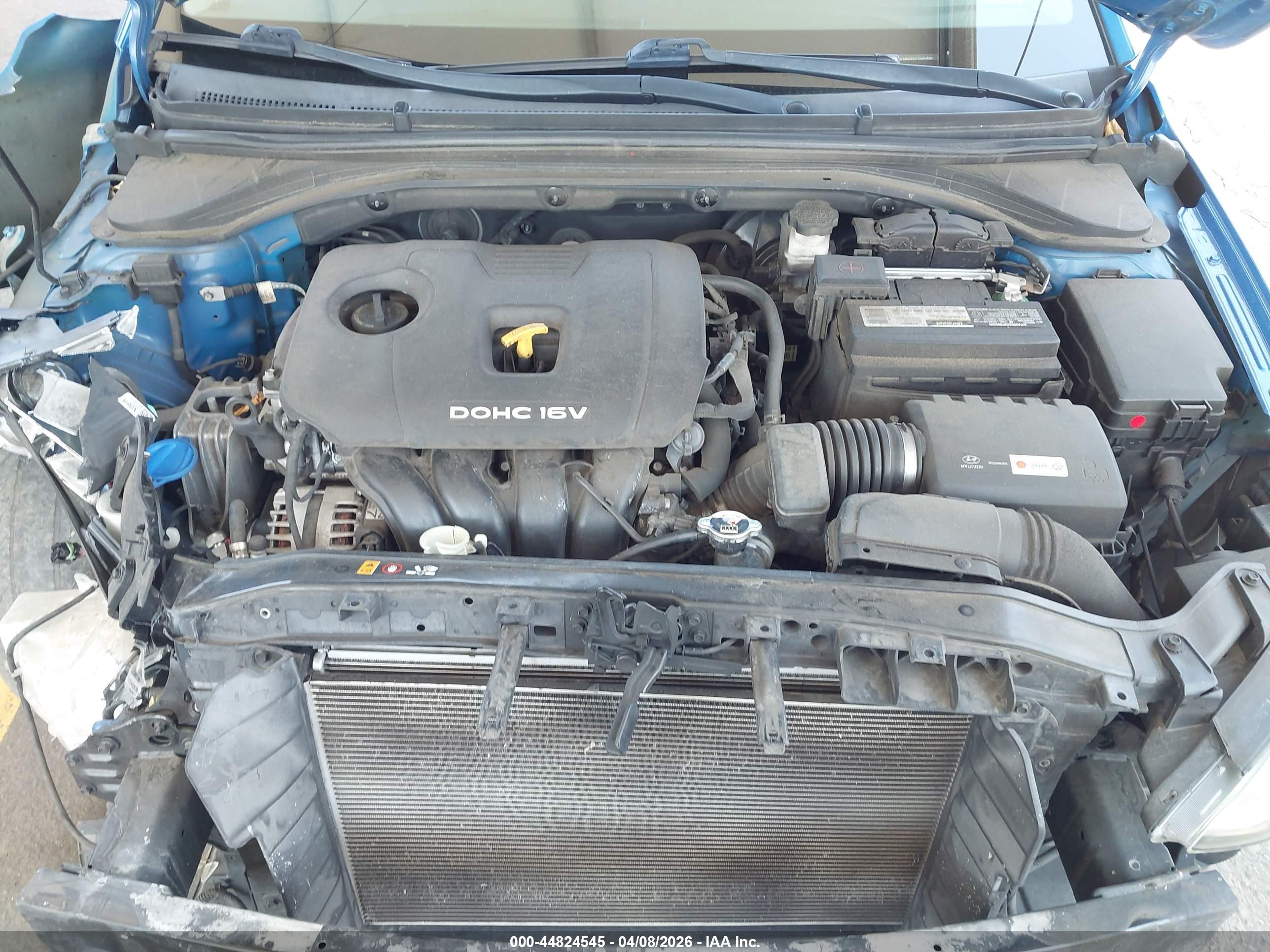 HYUNDAI ELANTRA image 10