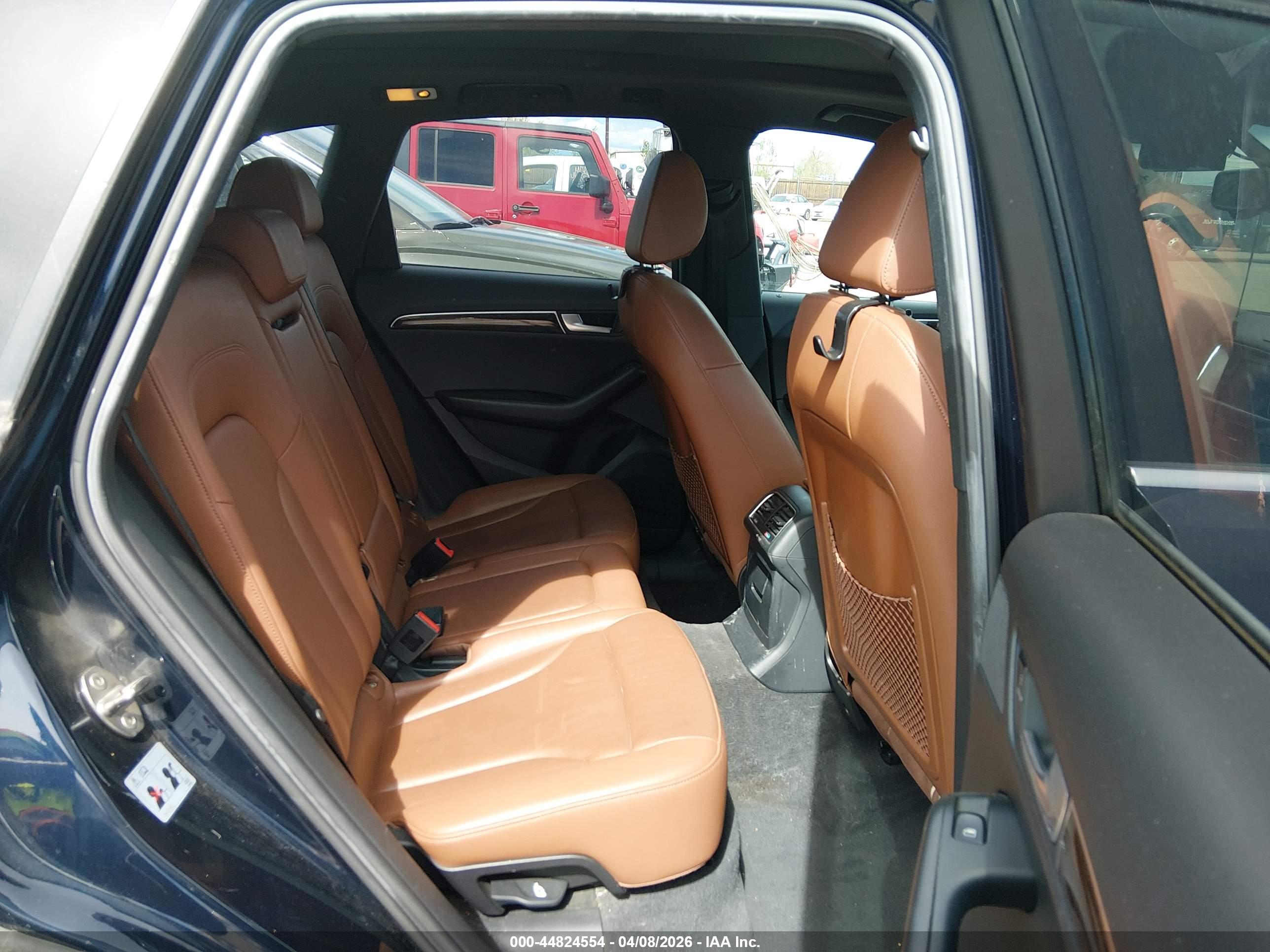 AUDI Q5 image 8