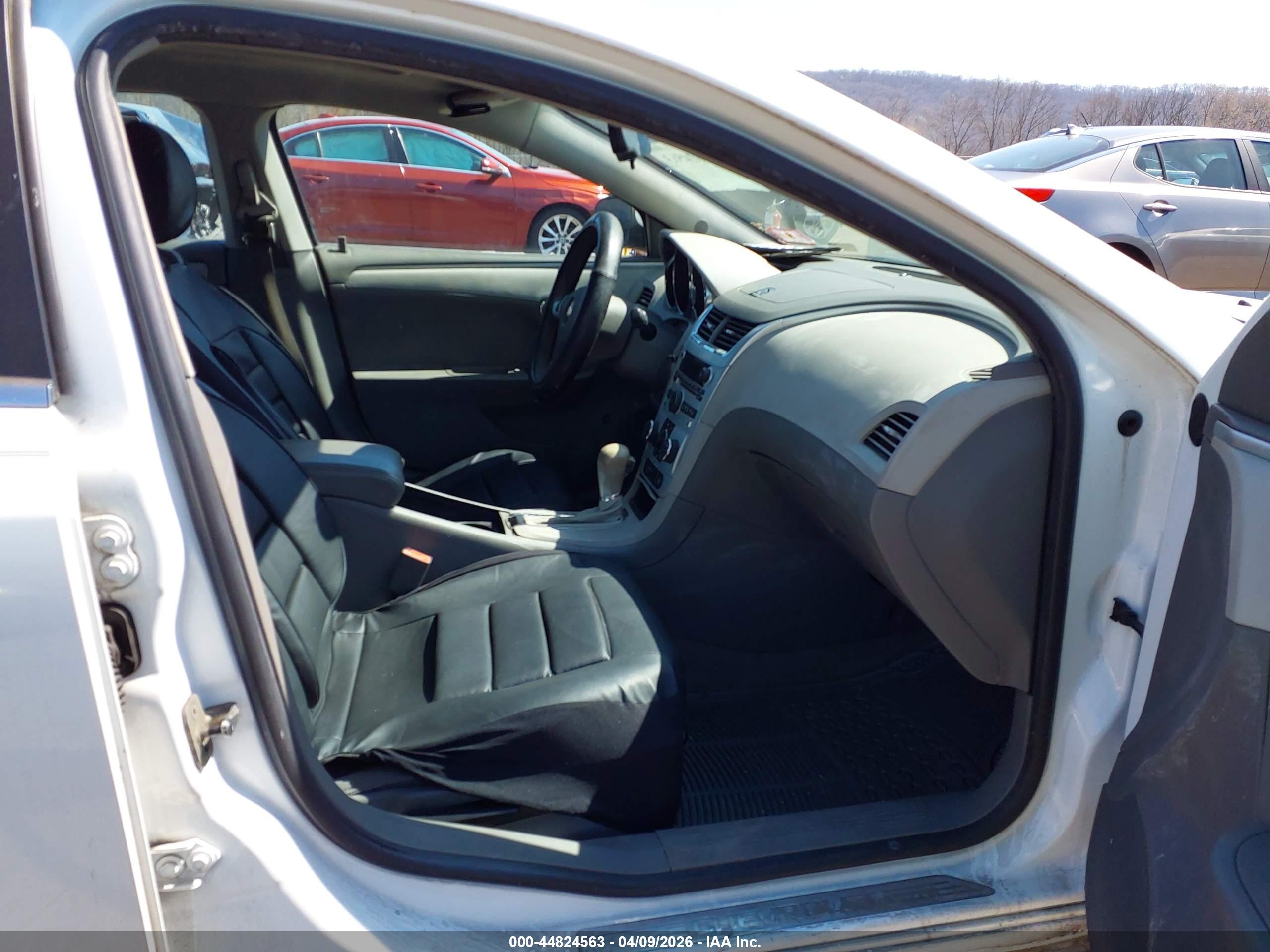 CHEVROLET MALIBU image 5