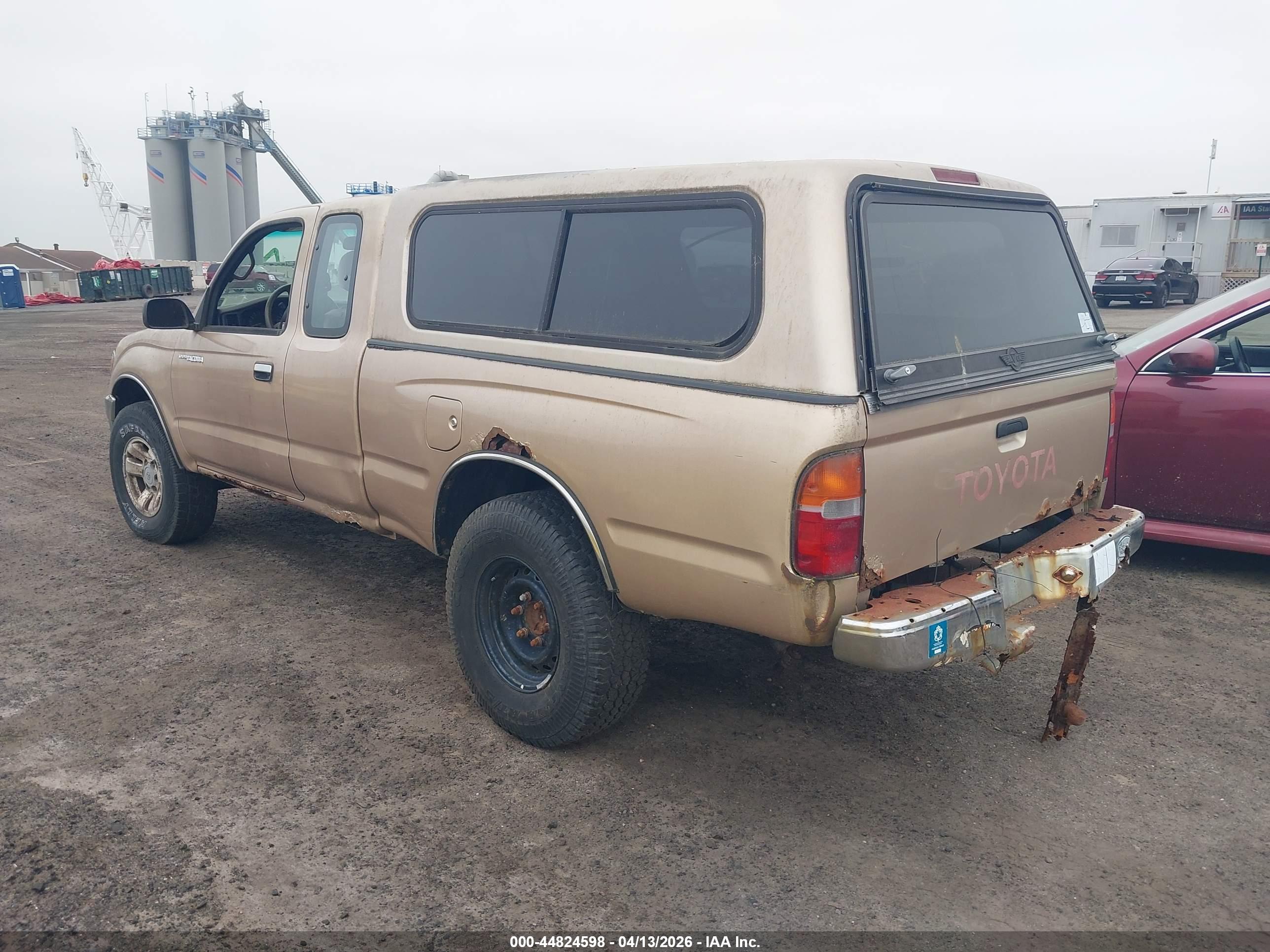 TOYOTA TACOMA image 6