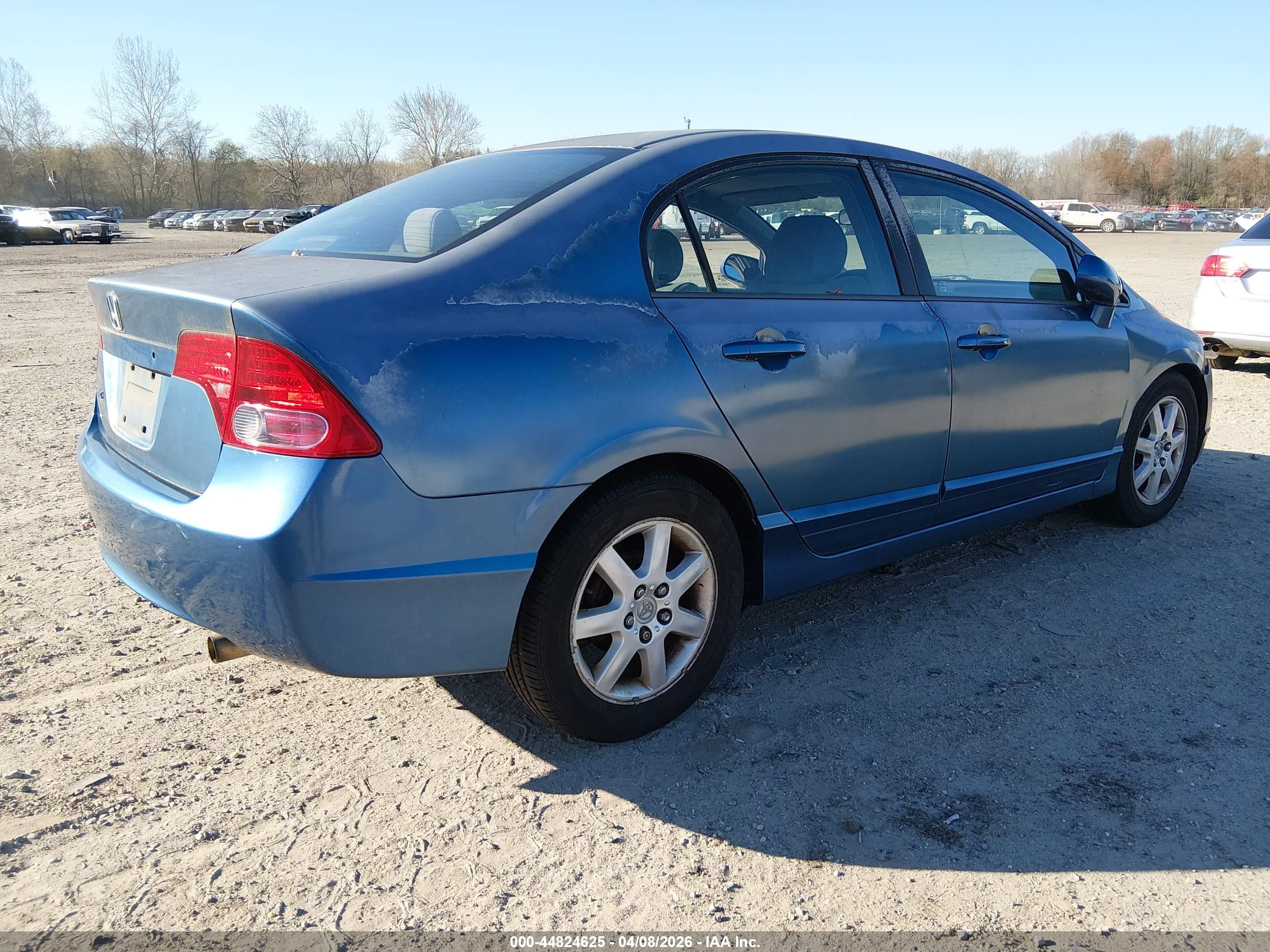 HONDA CIVIC image 4