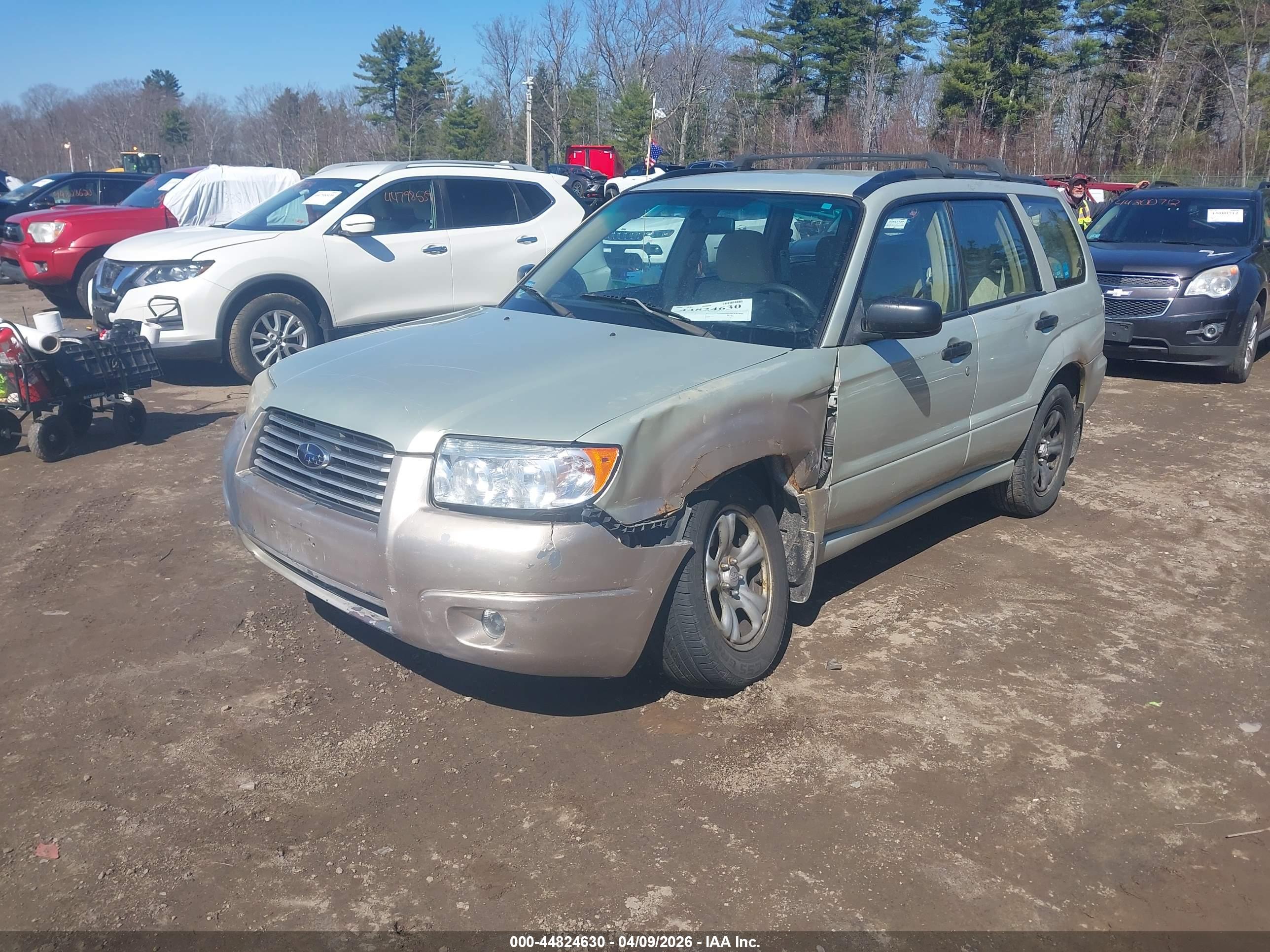 SUBARU FORESTER image 2