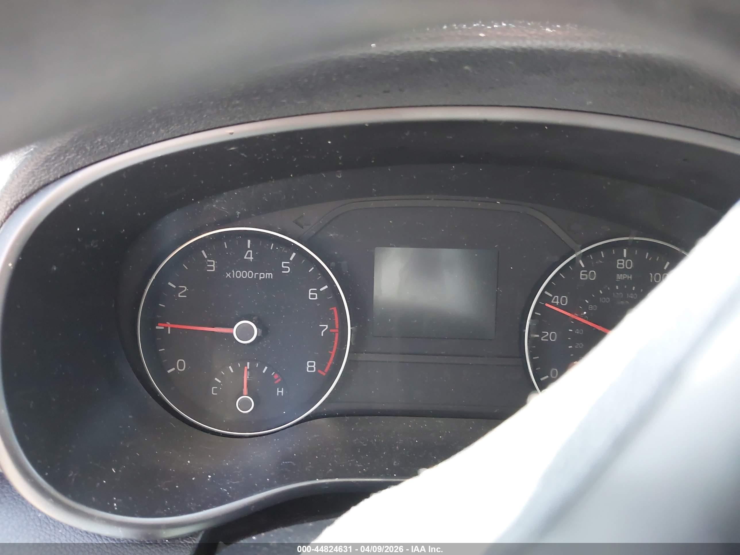 KIA SPORTAGE image 7