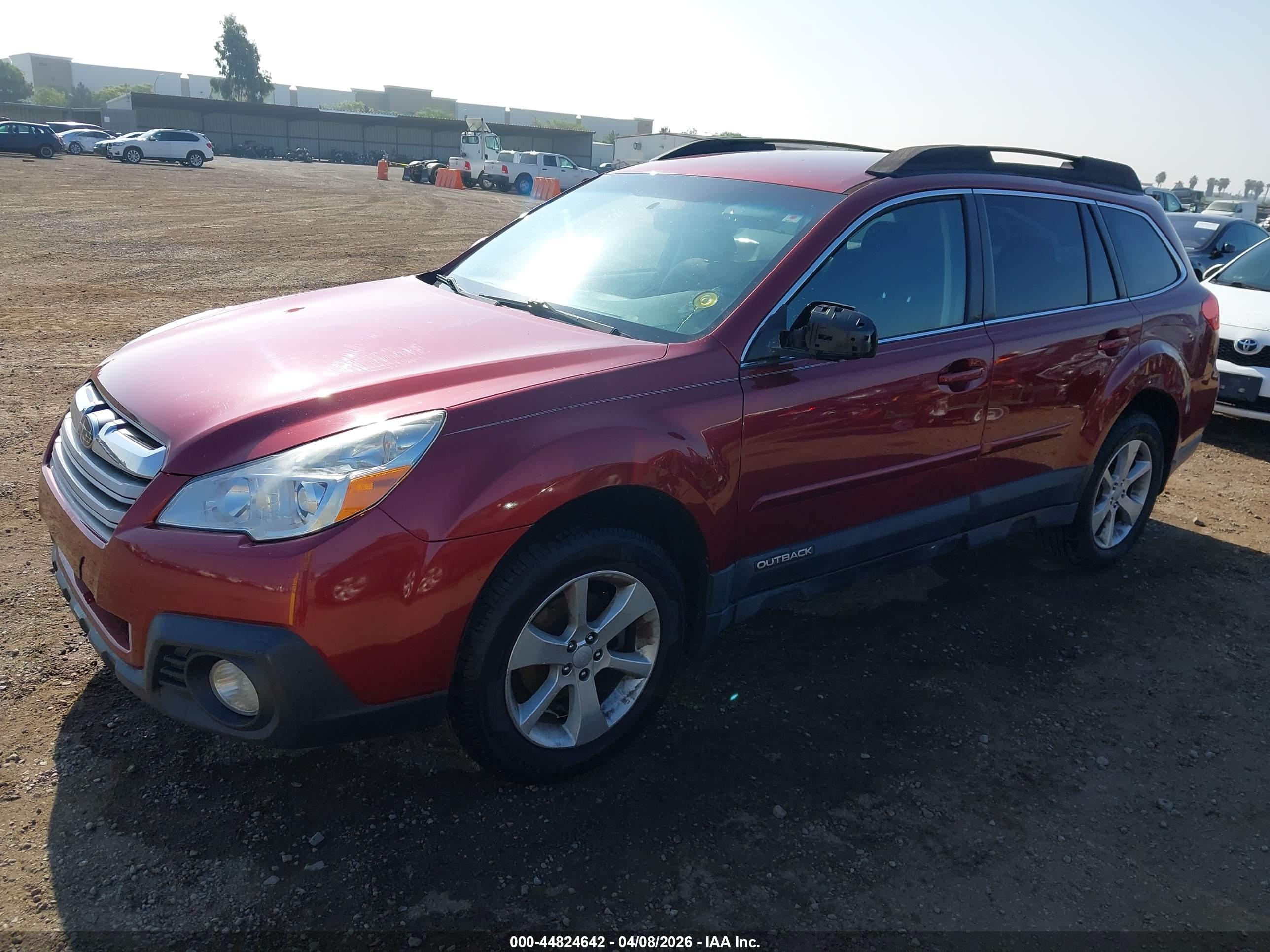 SUBARU OUTBACK image 2