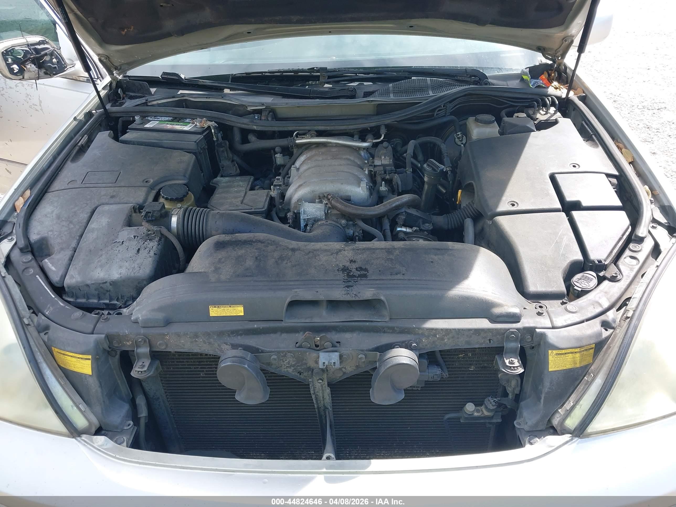LEXUS LS image 10