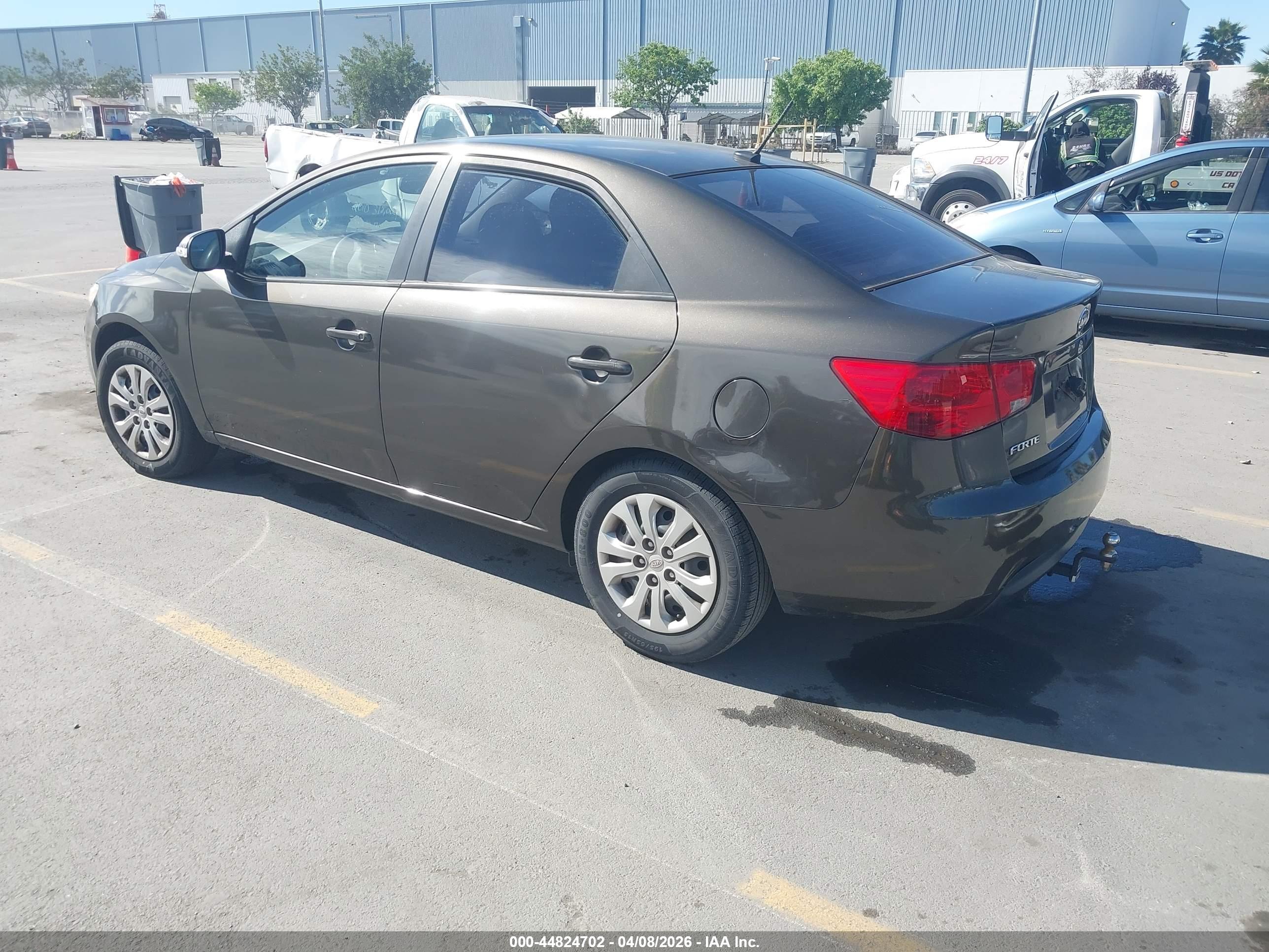 KIA FORTE image 3