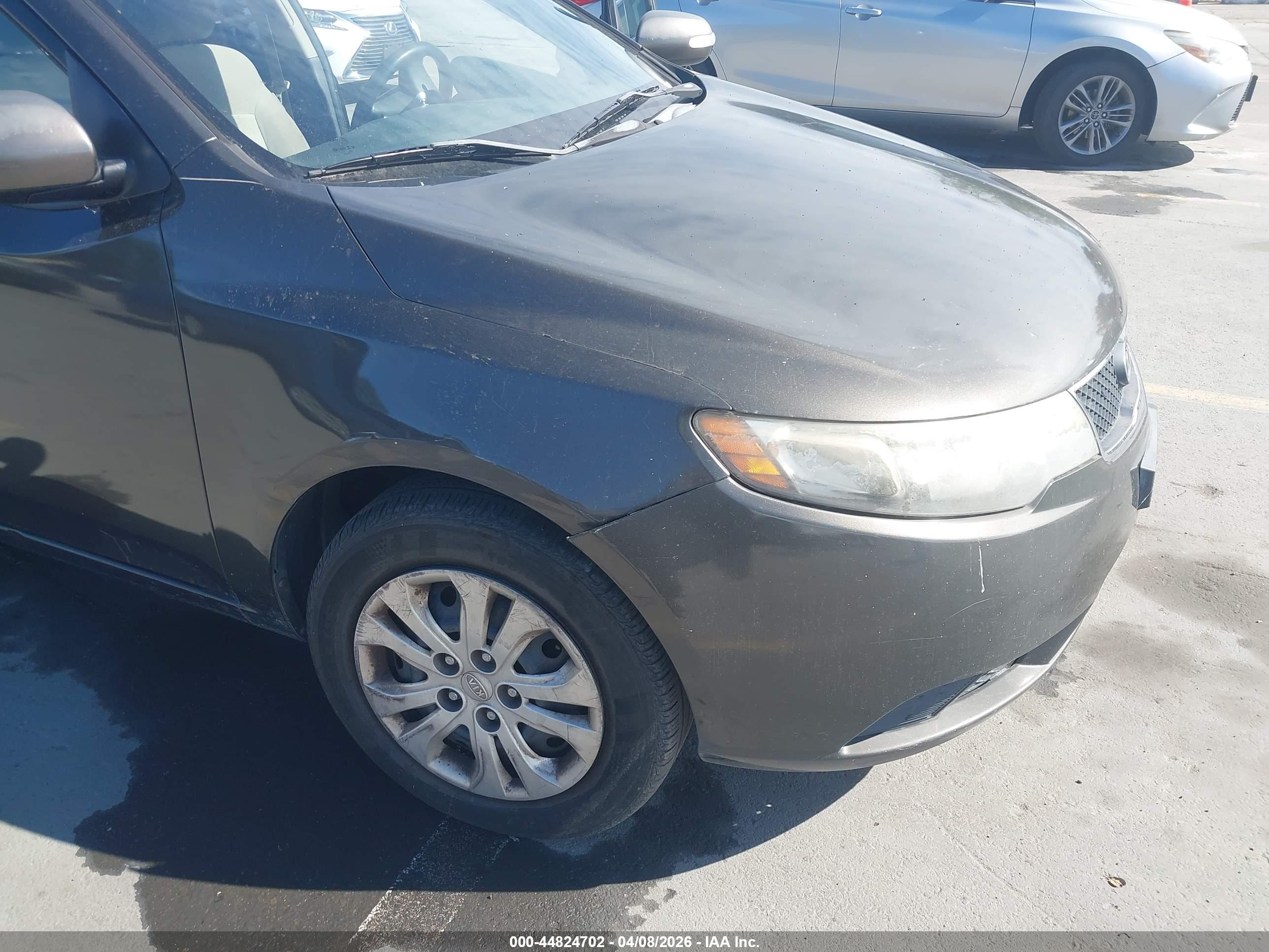 KIA FORTE image 6