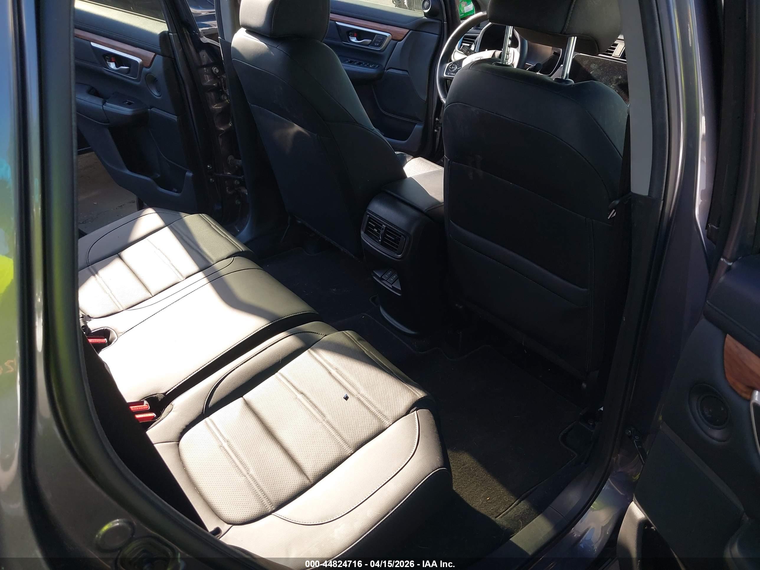 HONDA CR-V image 8