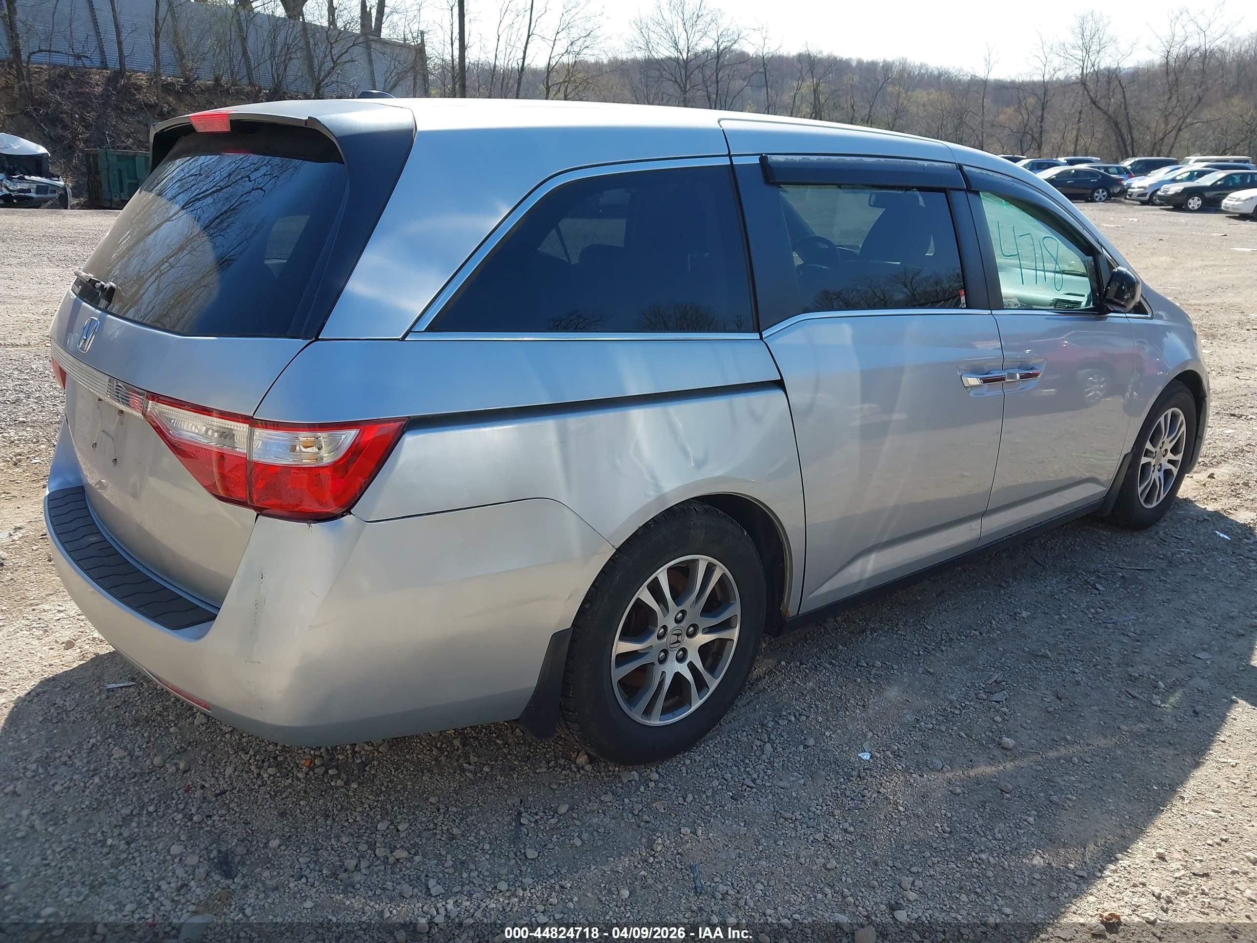 HONDA ODYSSEY image 4