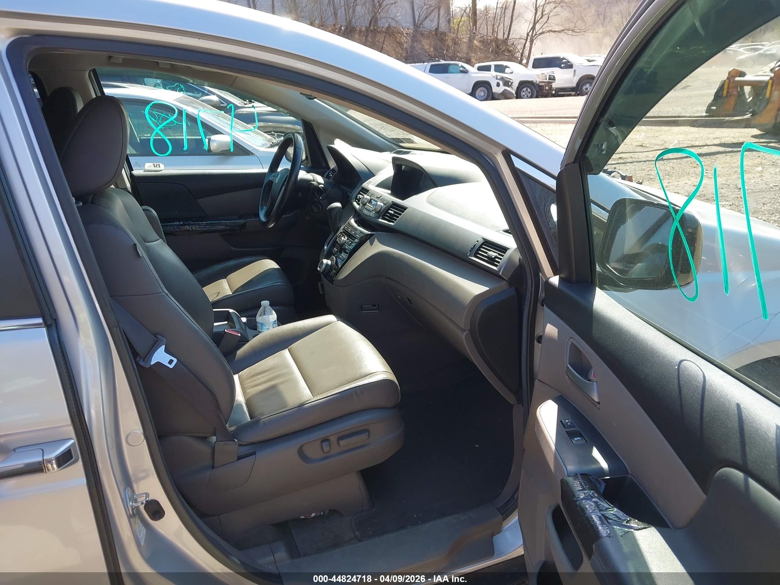 HONDA ODYSSEY image 5