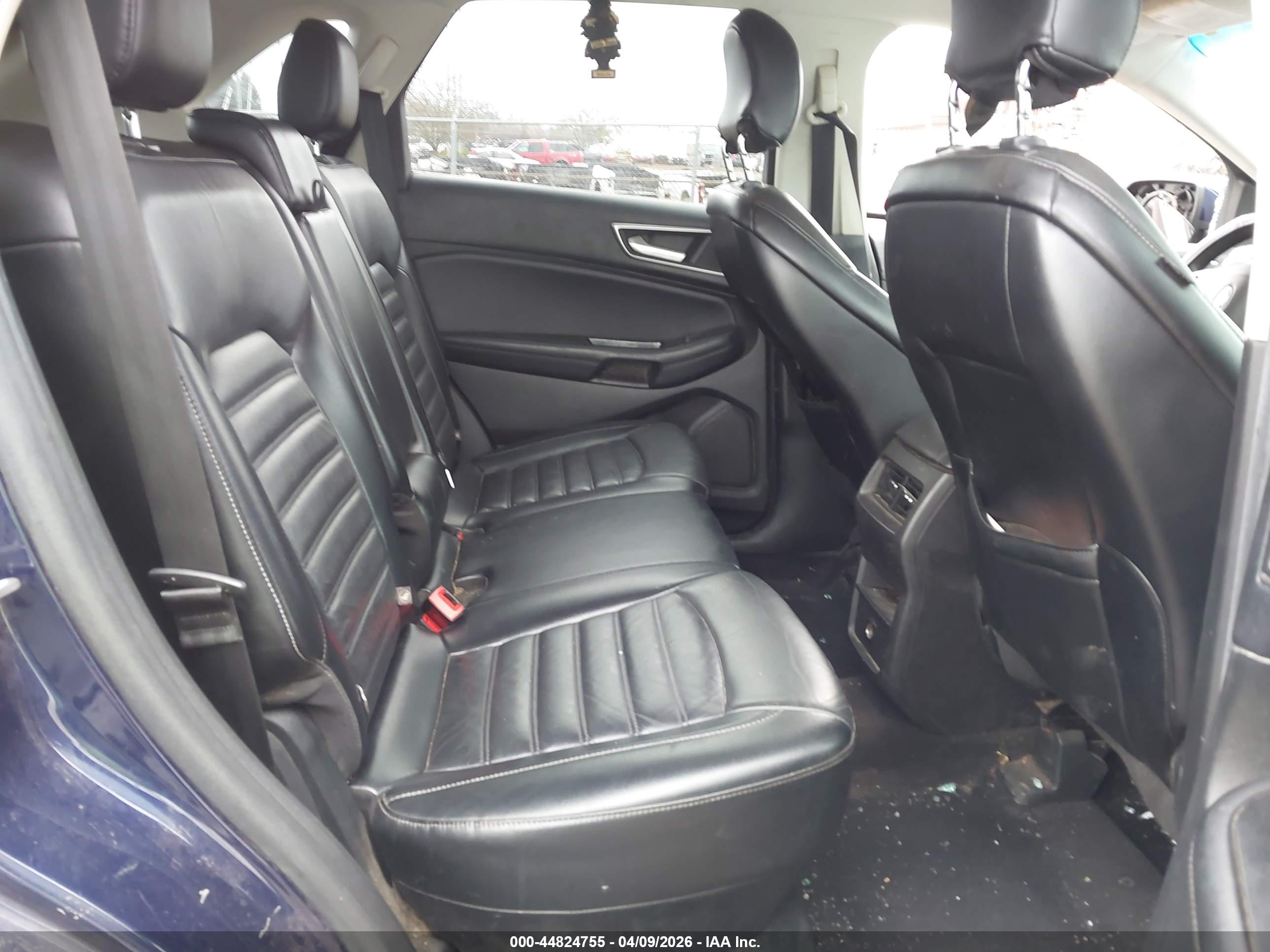 FORD EDGE image 8