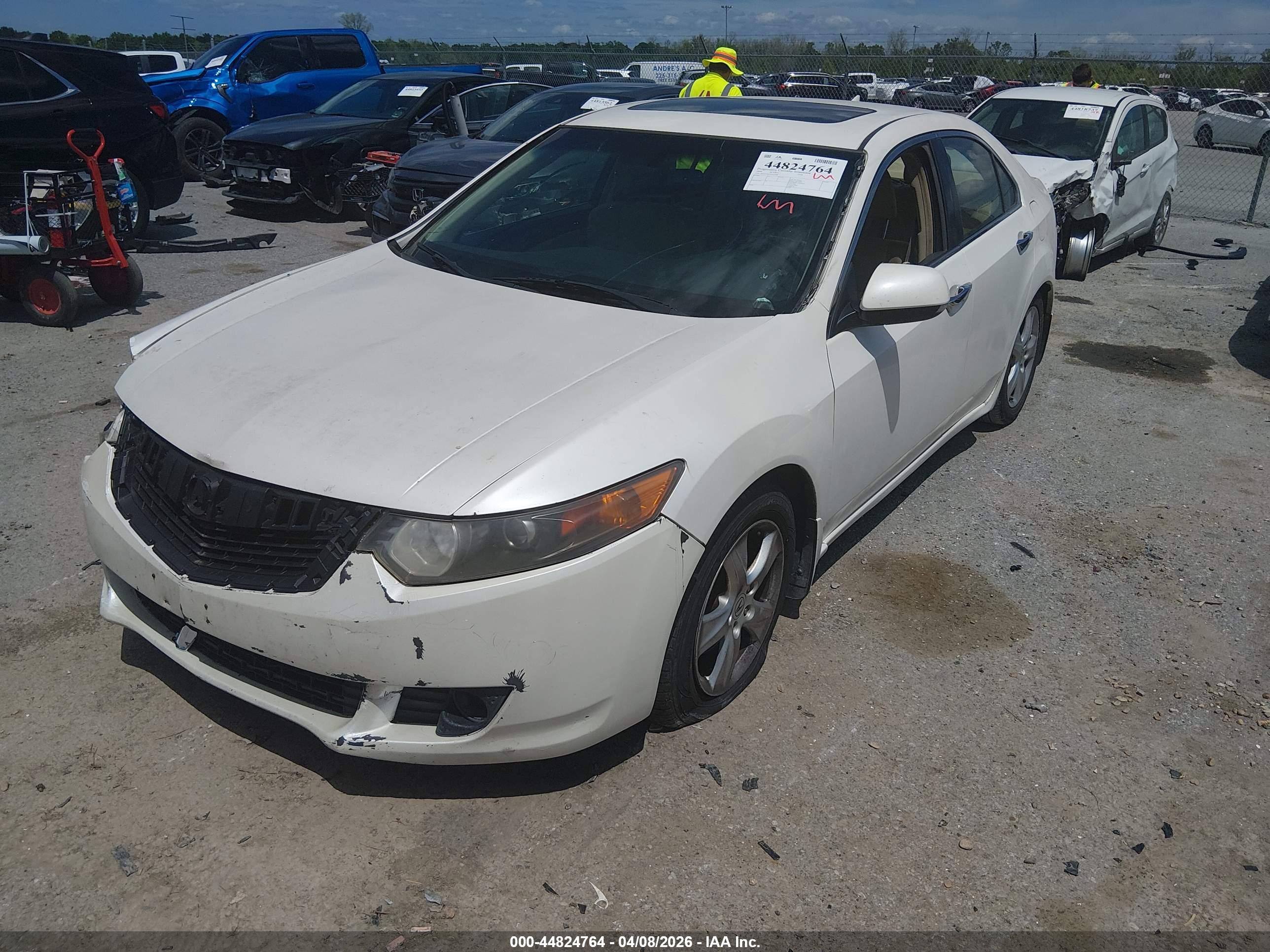 ACURA TSX image 2