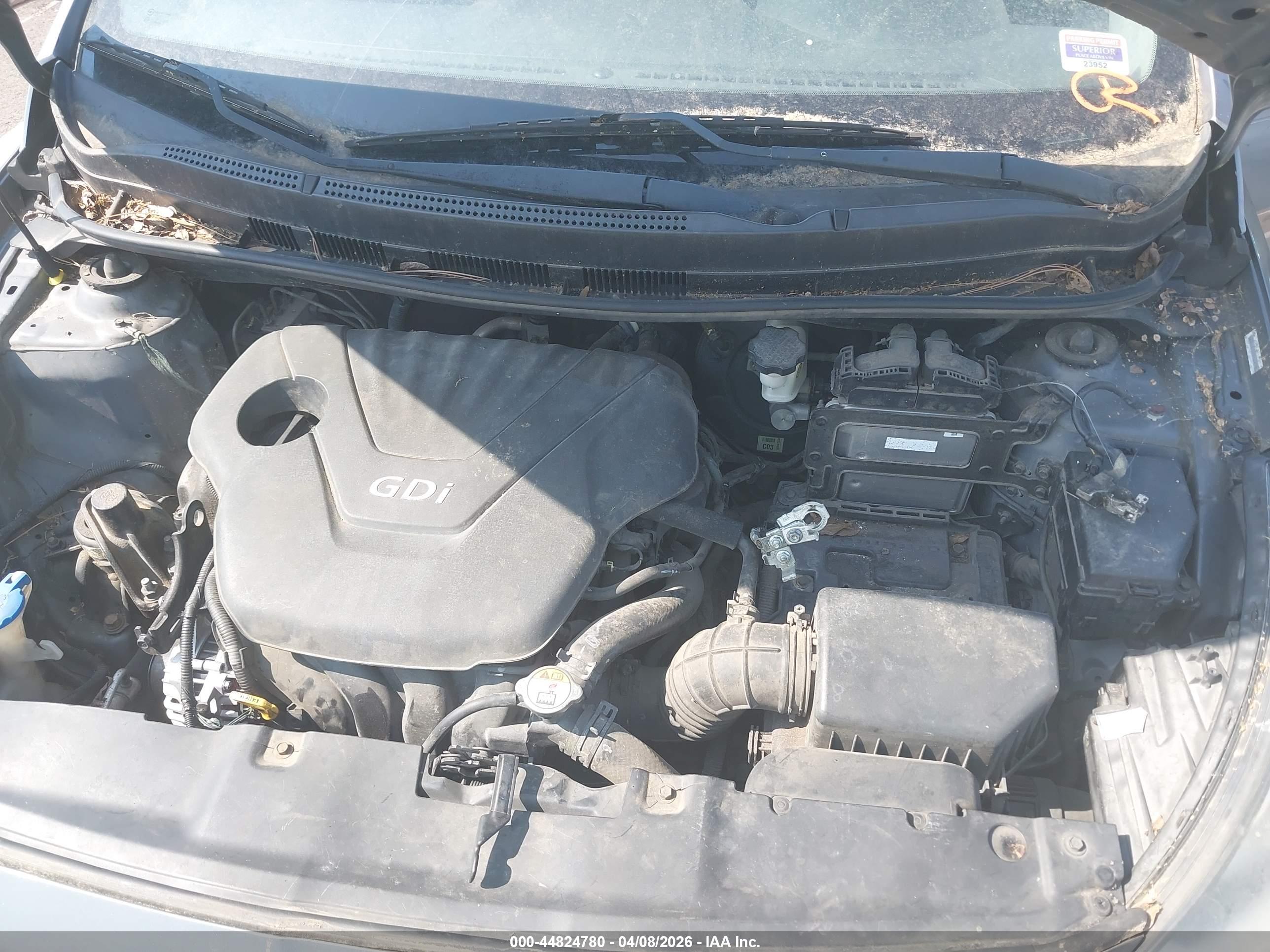 HYUNDAI ACCENT image 10