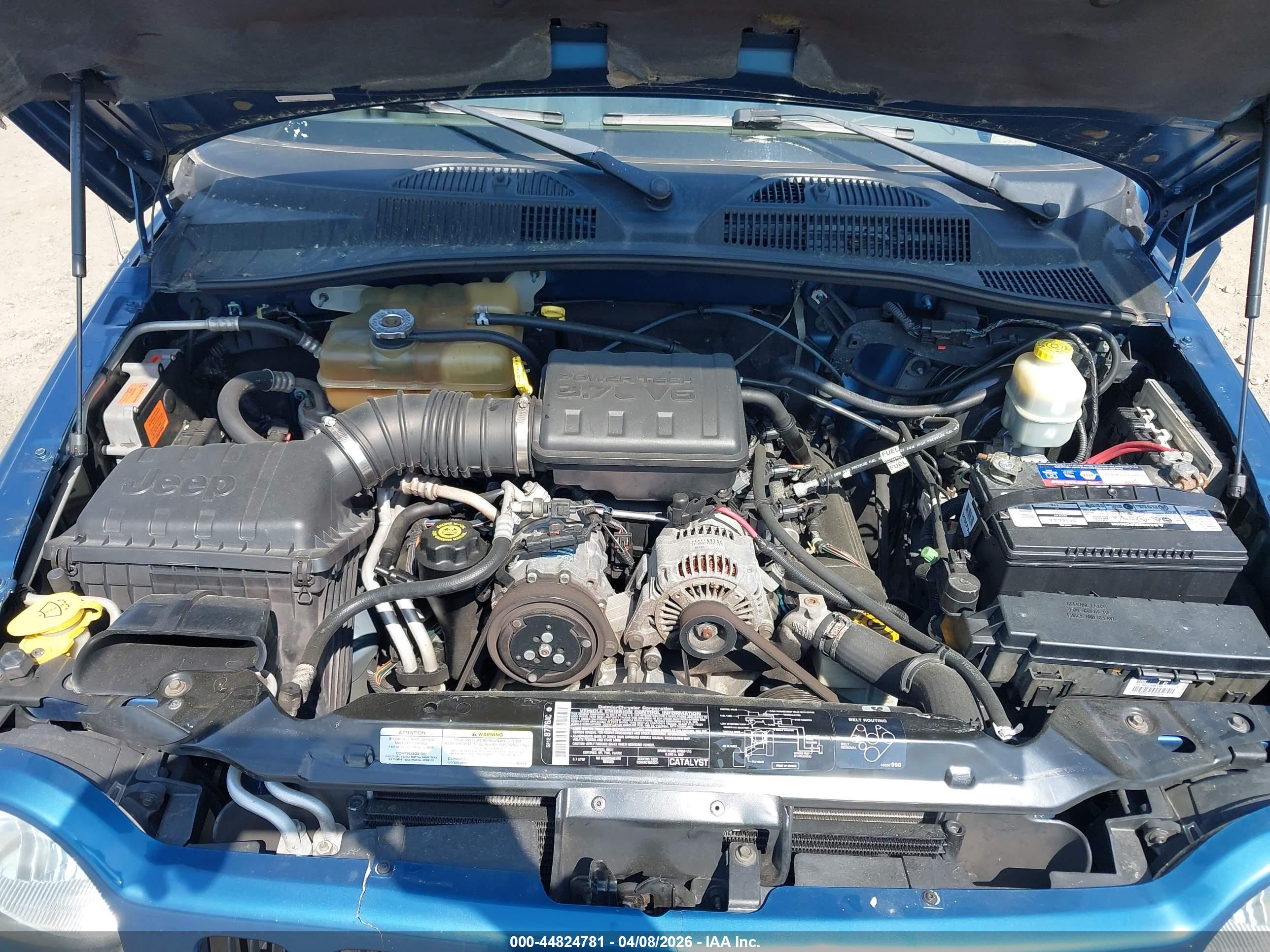 JEEP LIBERTY image 10