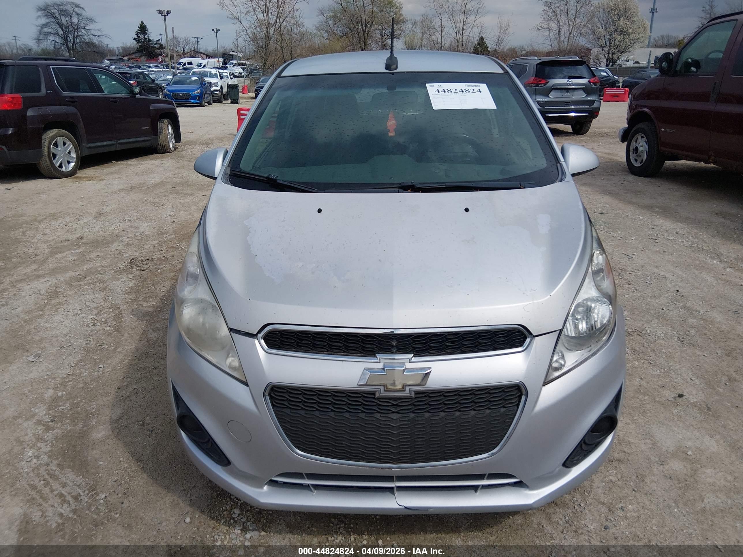 CHEVROLET SPARK image 6